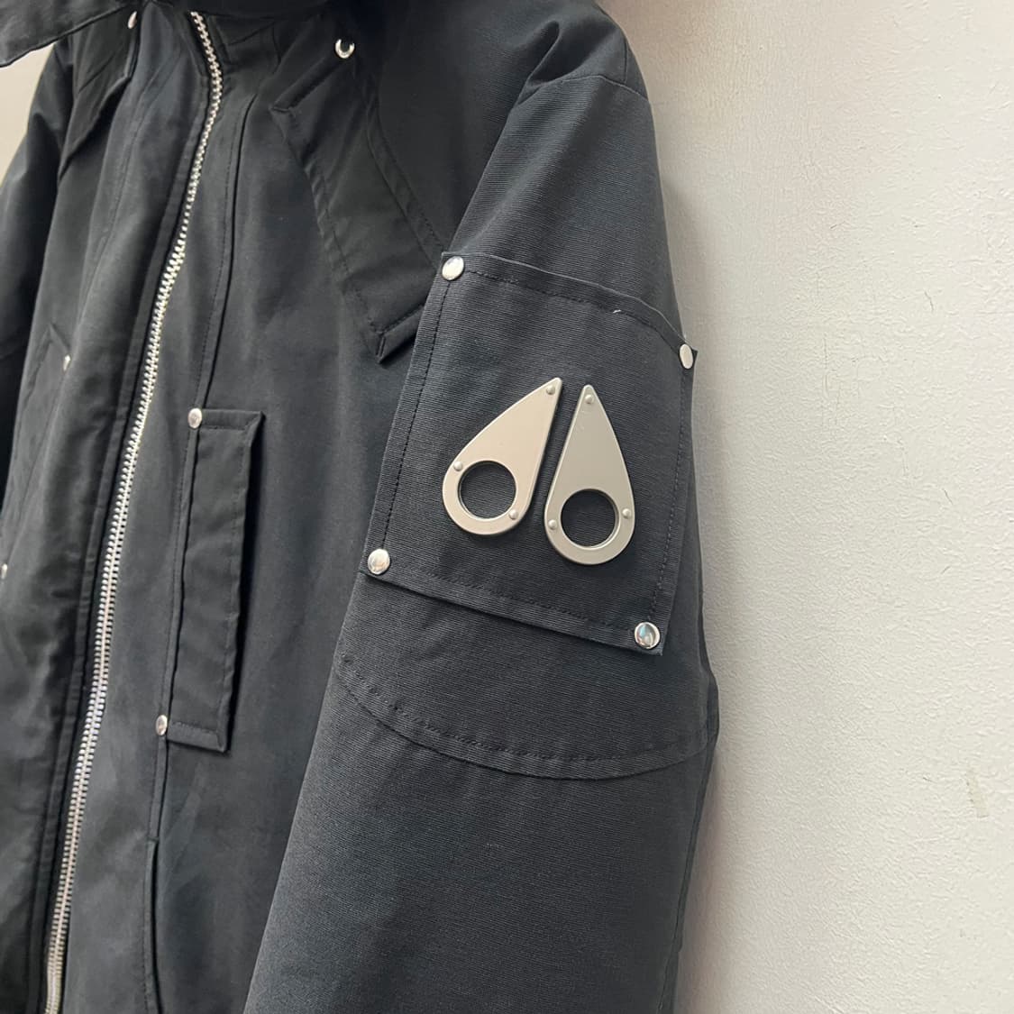 무스너클 발리스틱 화이트퍼 패딩 점퍼 M 상품이미지4