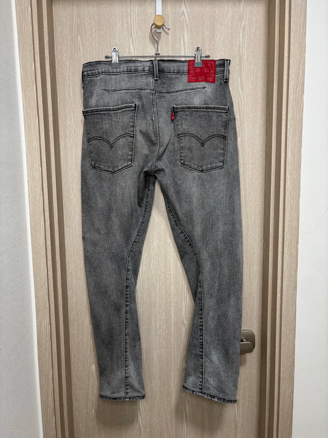 리바이스 프리미엄 엔진니어드502 데님팬츠/32/그레이 상품이미지4