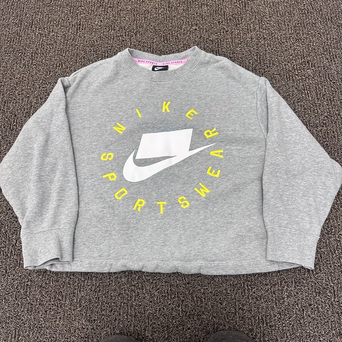 NIKE 나이키 여성 크롭 맨투맨 그레이 L 상품이미지1