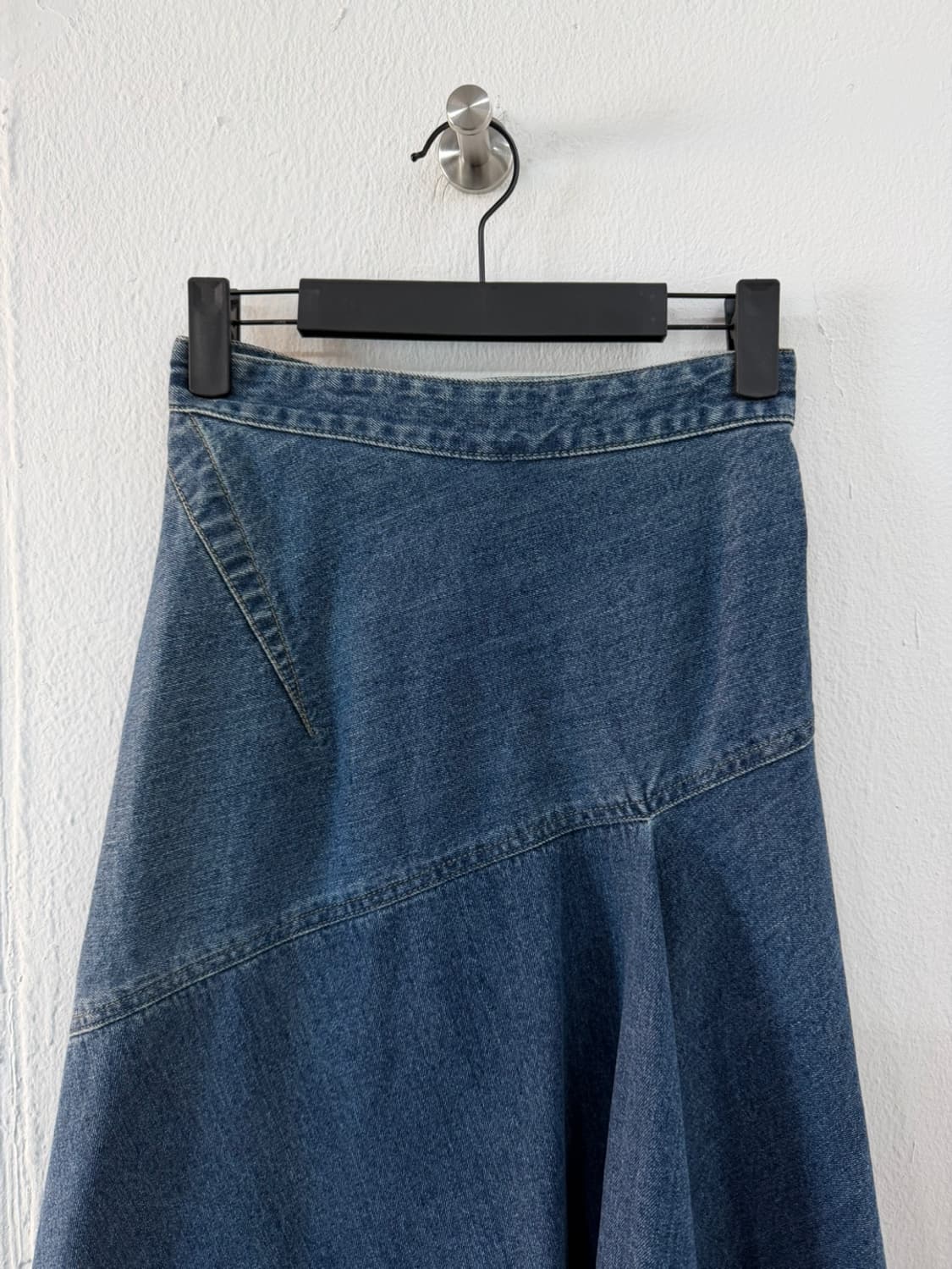 비비안 웨스트우드 비대칭 데님 스커트  상품이미지3