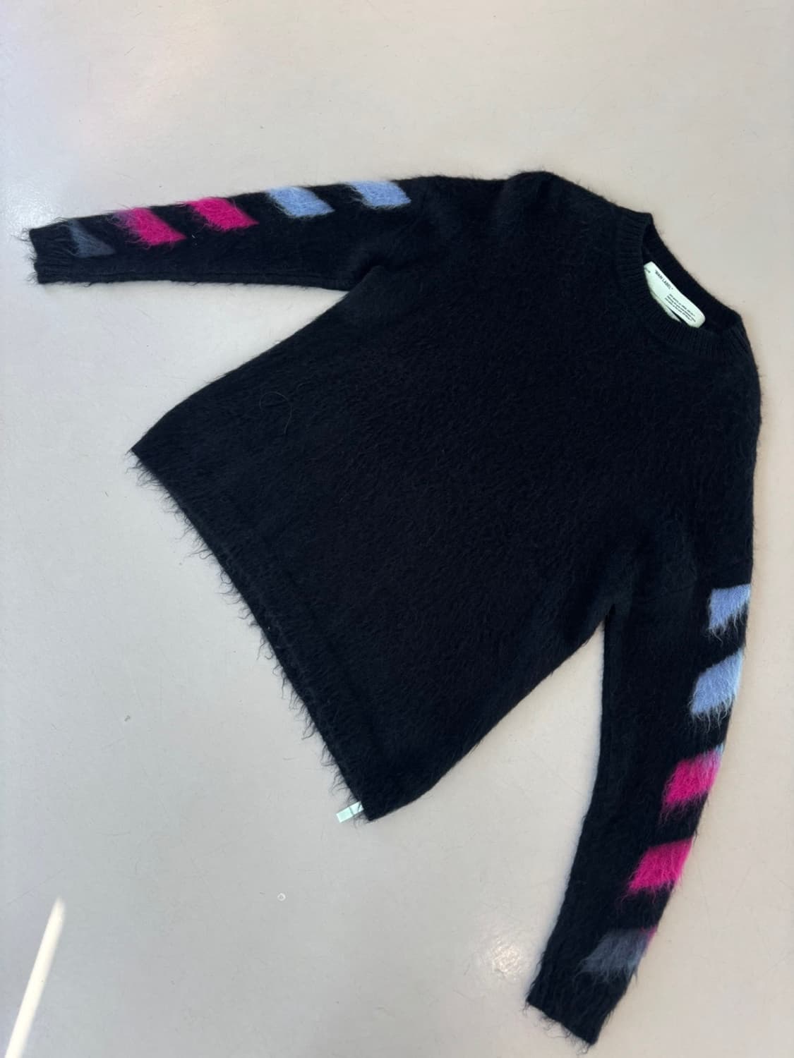 OFF-White Mohair Knit 상품이미지3