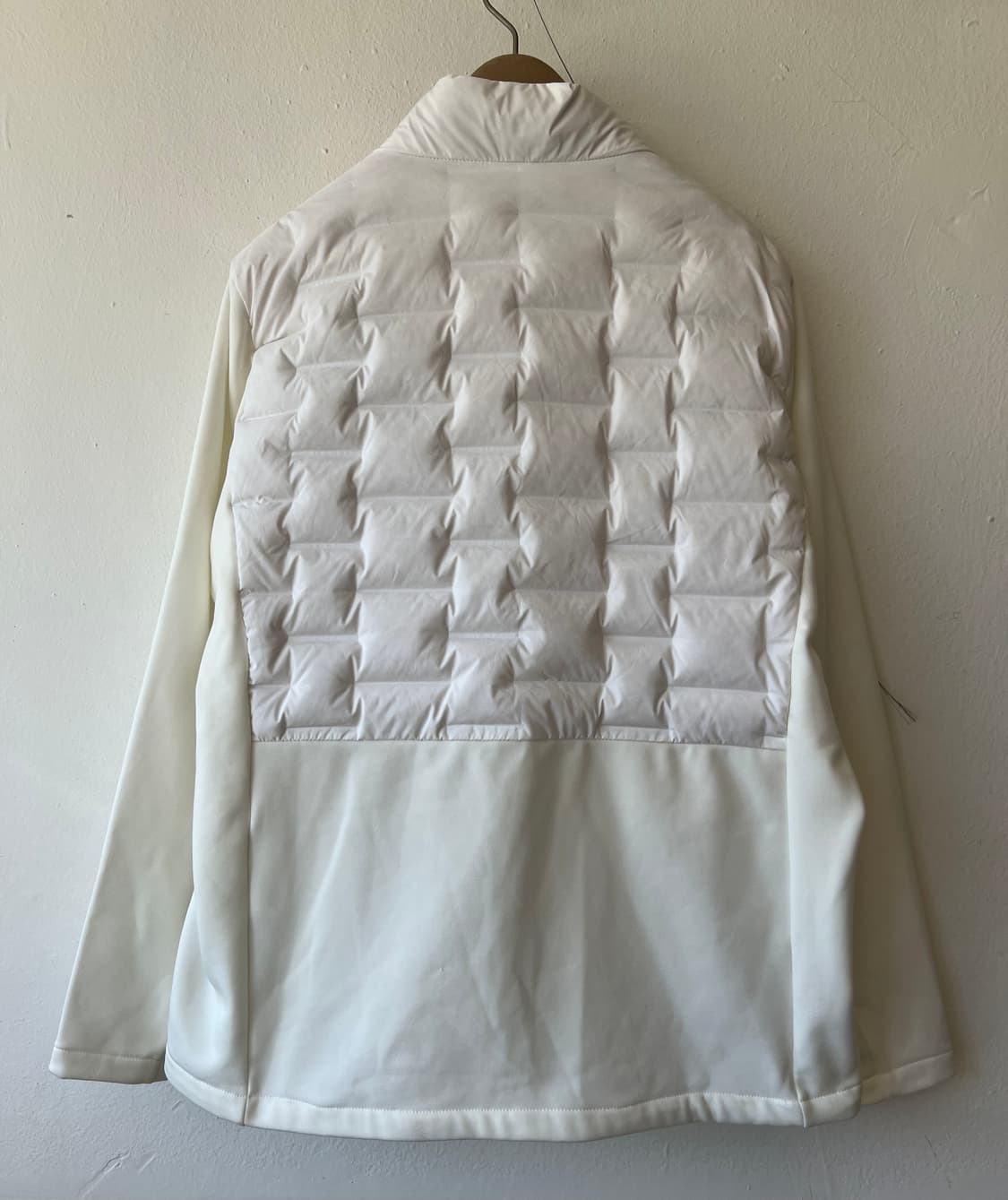 까스텔바작 화이트 기능성 골프 경량패딩점퍼 
 상품이미지8