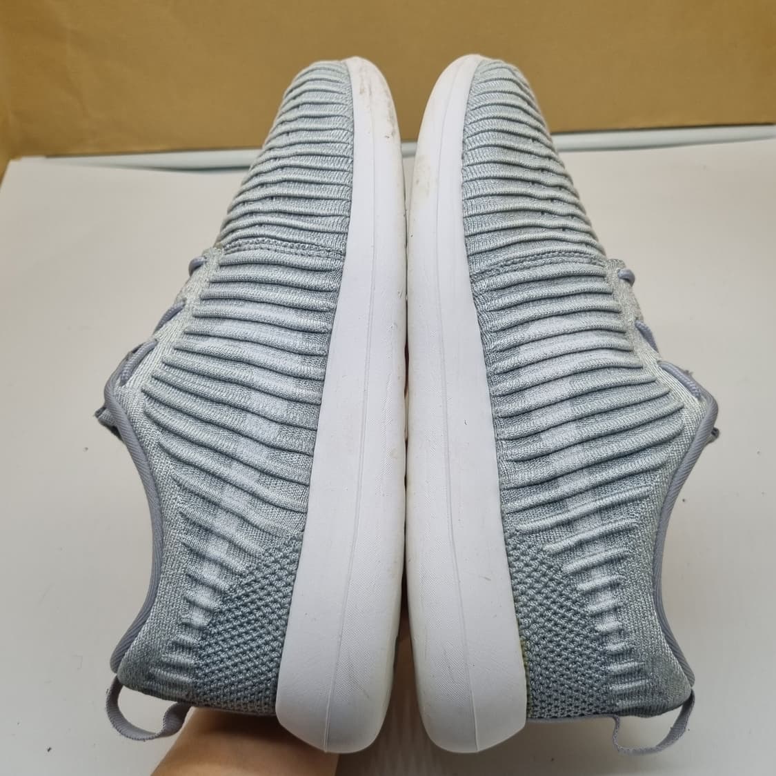 나이키 로쉬투 플라이니트 남성운동화270. 상품이미지5