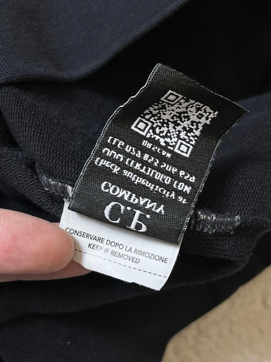 CP컴퍼니 사이드 렌즈 해체주의 맨투맨 PN7101 상품이미지9