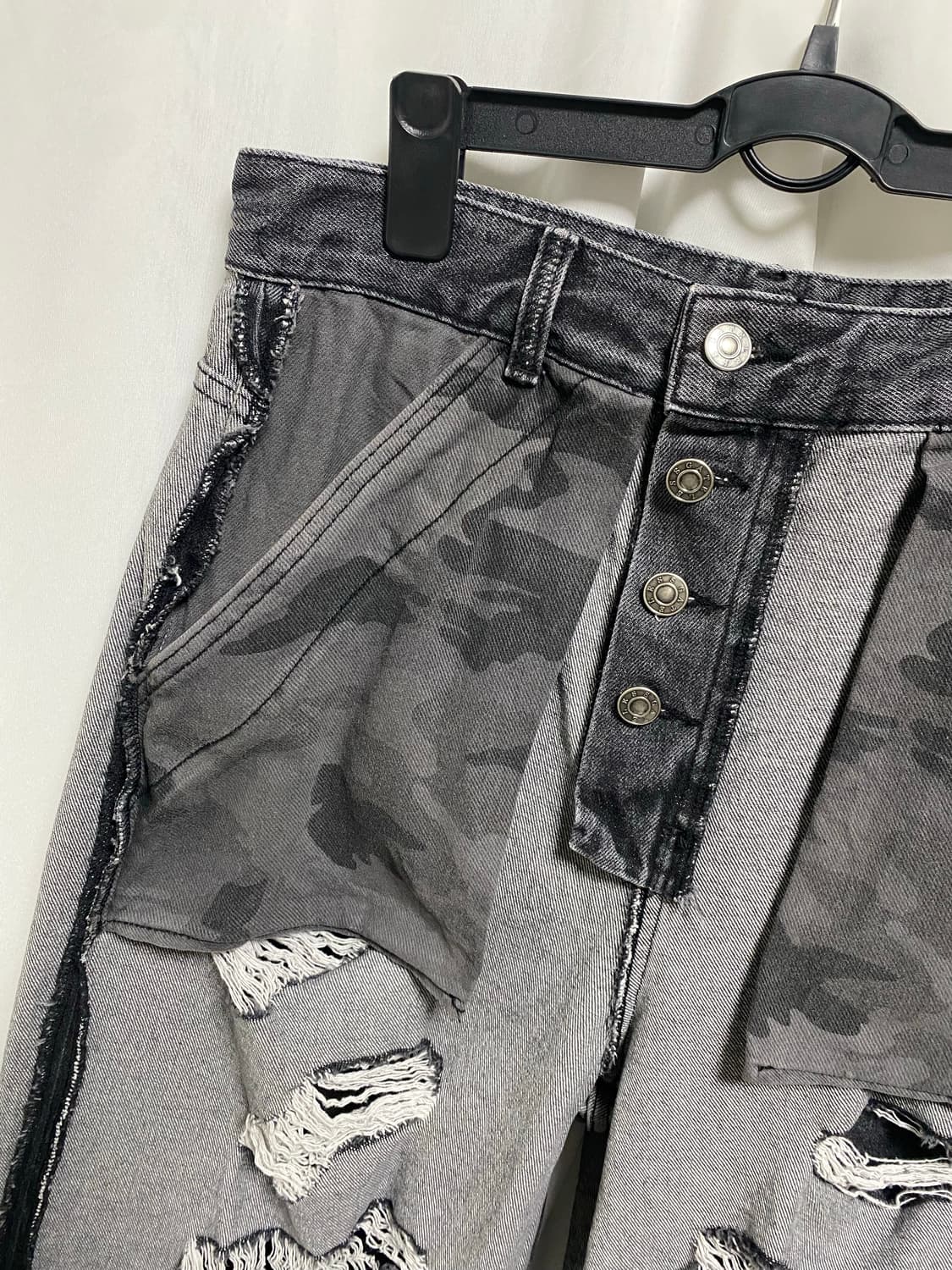 찢청 흑청 카모 아웃포켓 그런지 와이드 데님 상품이미지1