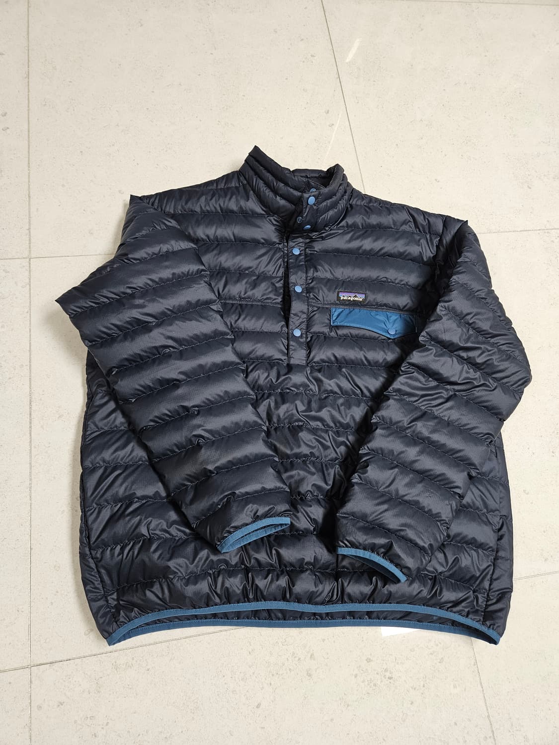 파타고니아 다운풀오버 xl 네이비 상품이미지1