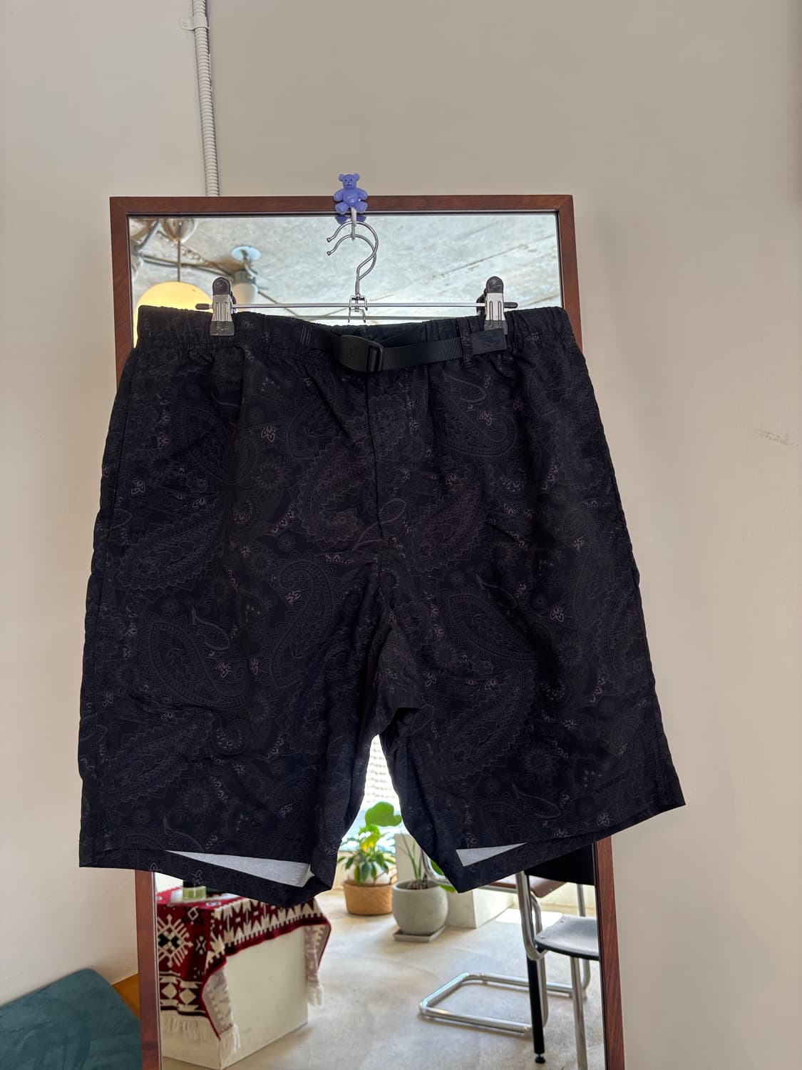 그라미치 x ships 페이즐리 패턴 검정 반바지 상품이미지1
