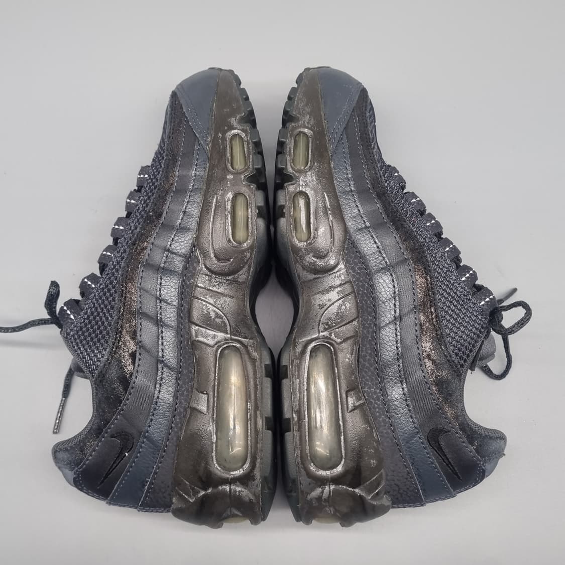 나이키 에어맥스95 메탈릭 여성운동화225 상품이미지5