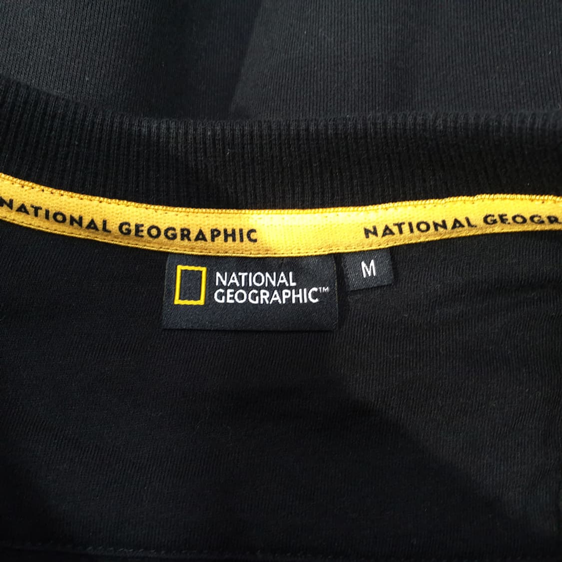 내셔널지오그래픽 스몰 로고 맨투맨 티셔츠 M(95) 상품이미지4