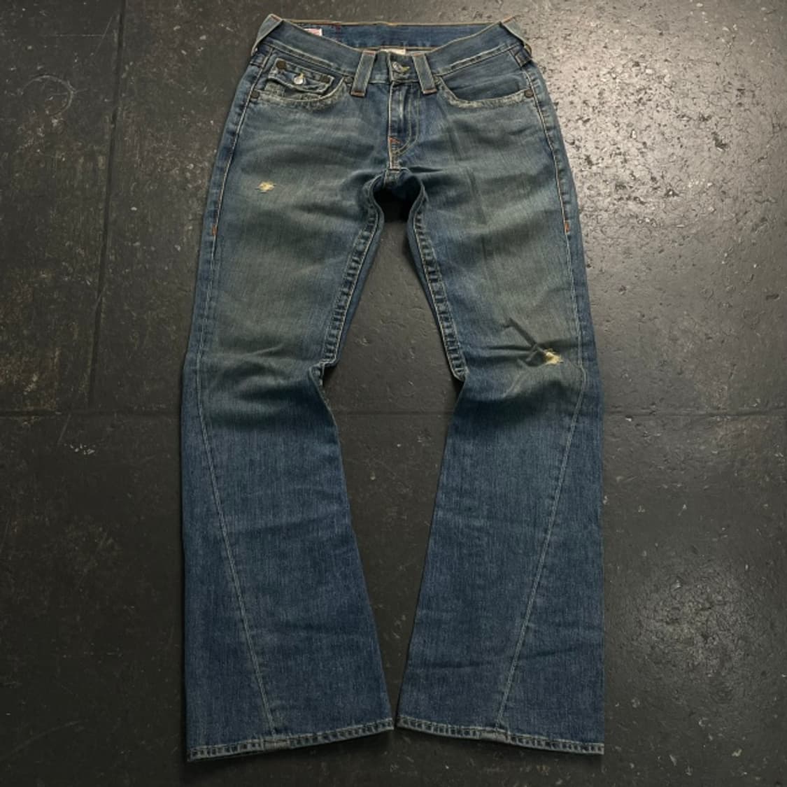 29 트루릴리젼 부츠컷 데님팬츠 상품이미지1