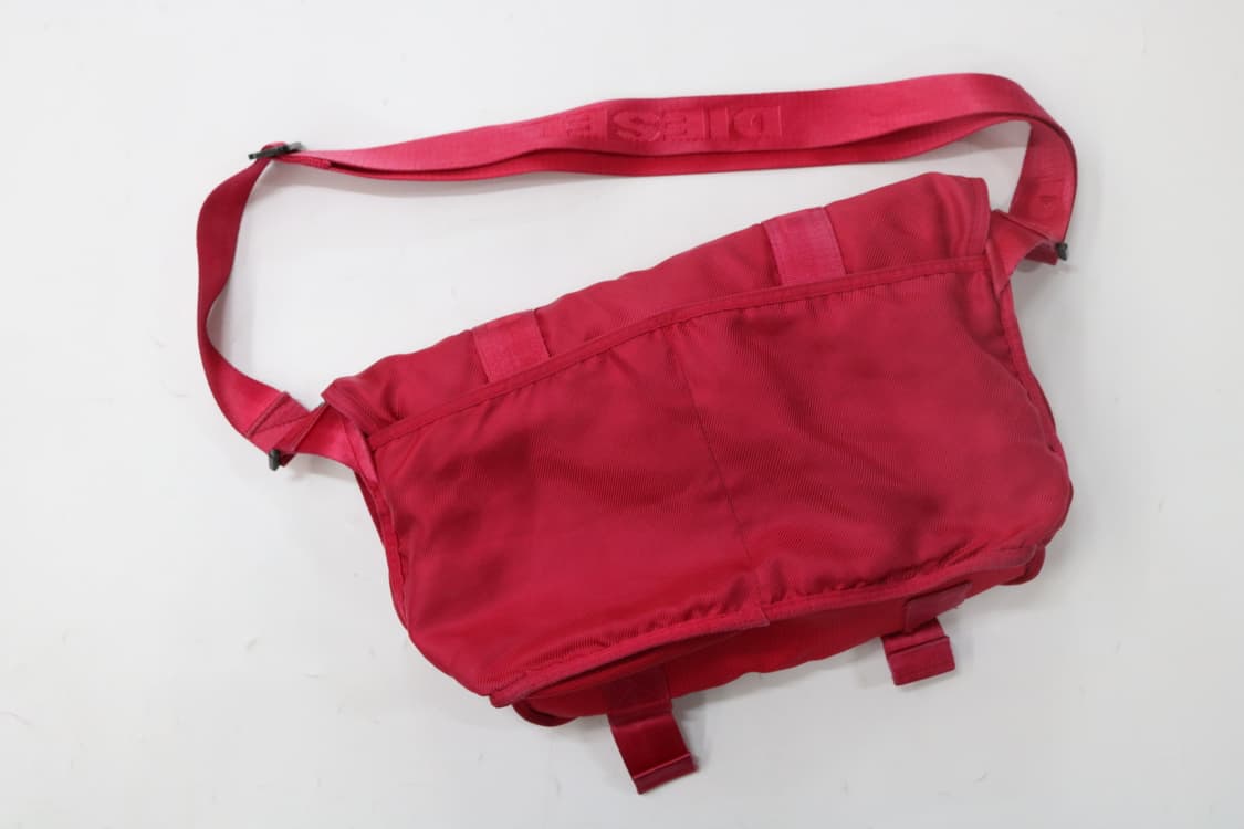 DIESEL 디젤 빈티지 Y2K 로고 스트랩 테크니컬 메신저백 상품이미지5