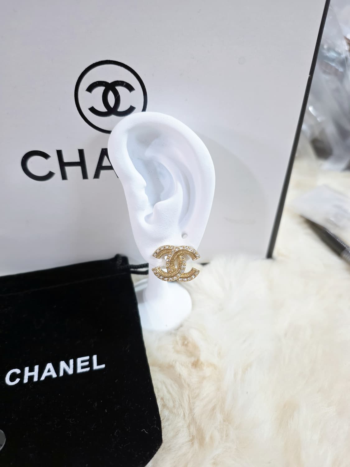 샤넬 엔틱 골드 업사이클링 귀걸이 상품이미지8