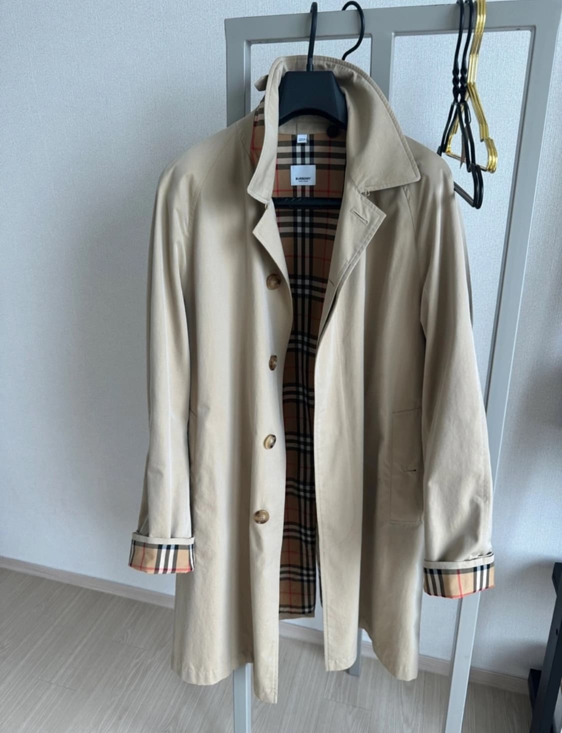 버버리 트렌치코트 캠든 52 (탈부착 가능 워머 포함) 상품이미지1