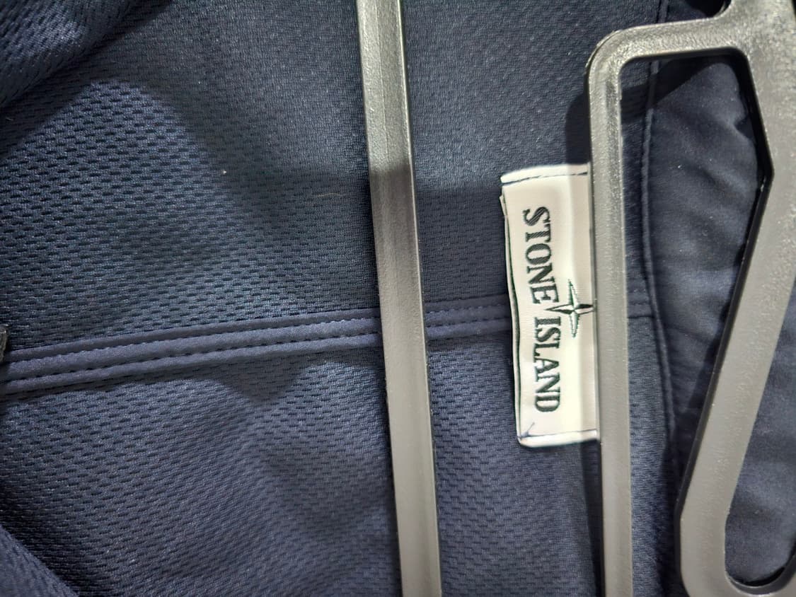 정품 스톤아일랜드 소프트 쉘 후드 자켓 105 / XL 상품이미지5