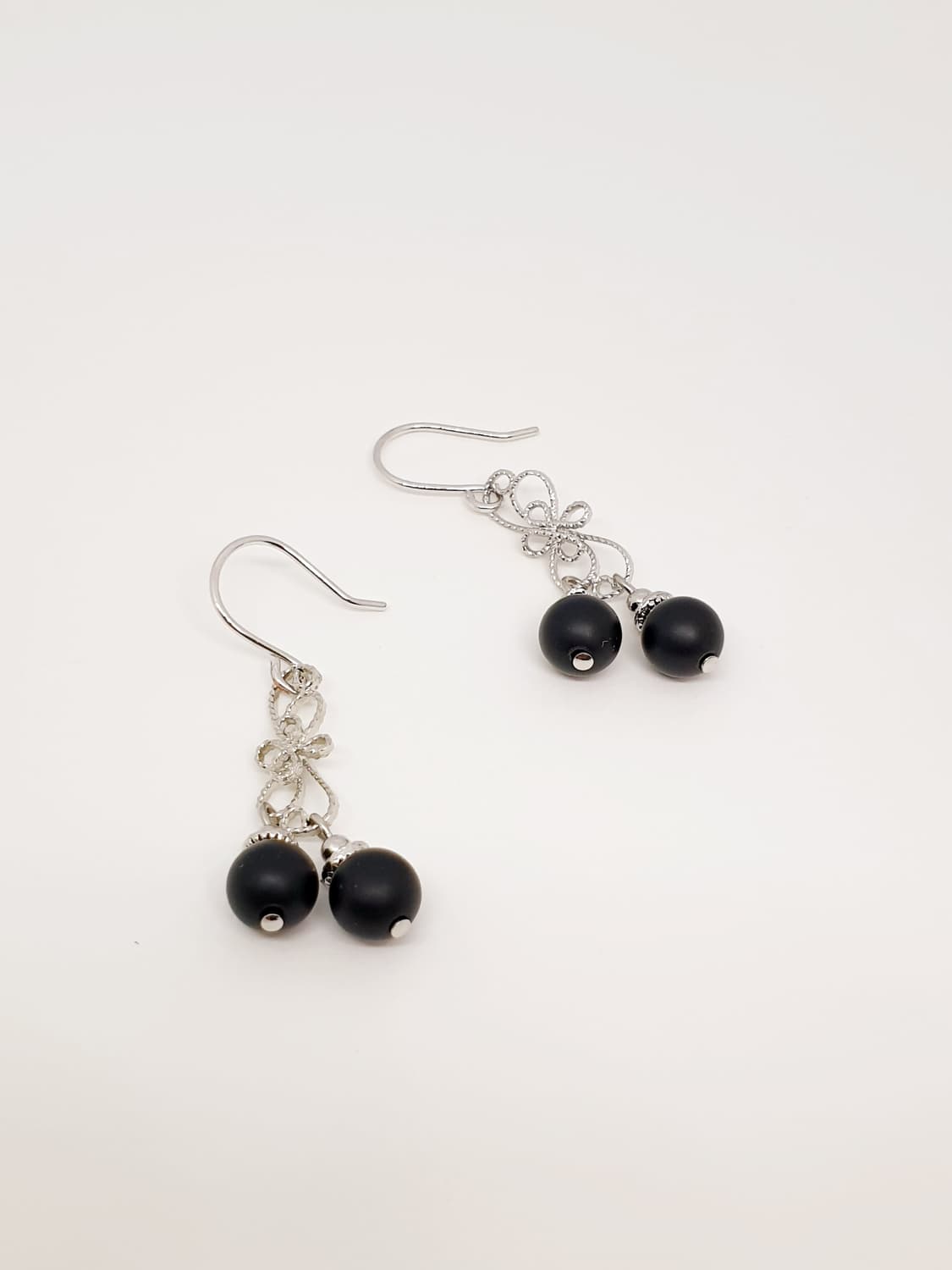 트윈 오닉스 레이스 장식 귀걸이 상품이미지2