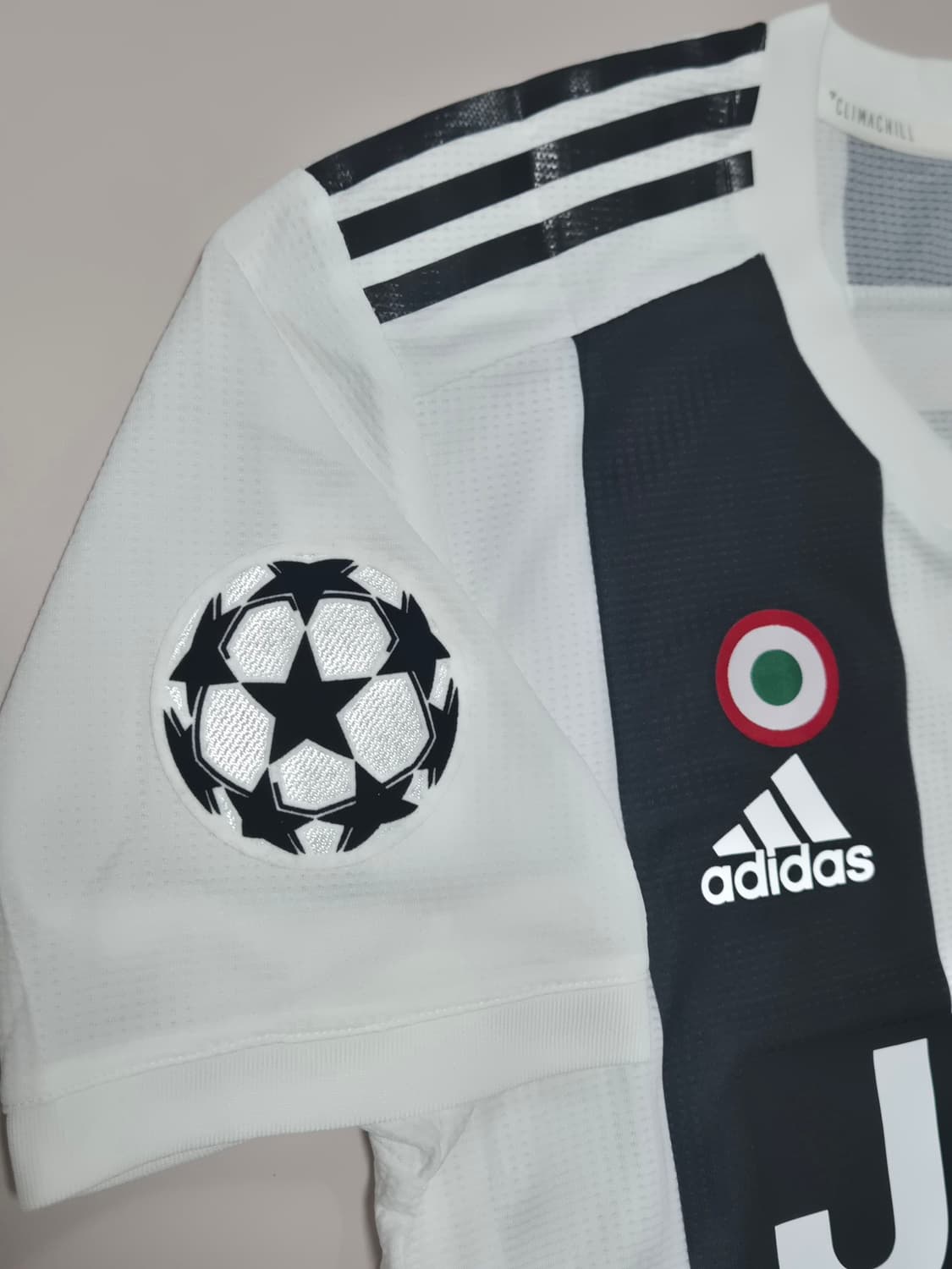 18-19 유벤투스 홈킷 디발라 유니폼 M 상품이미지5