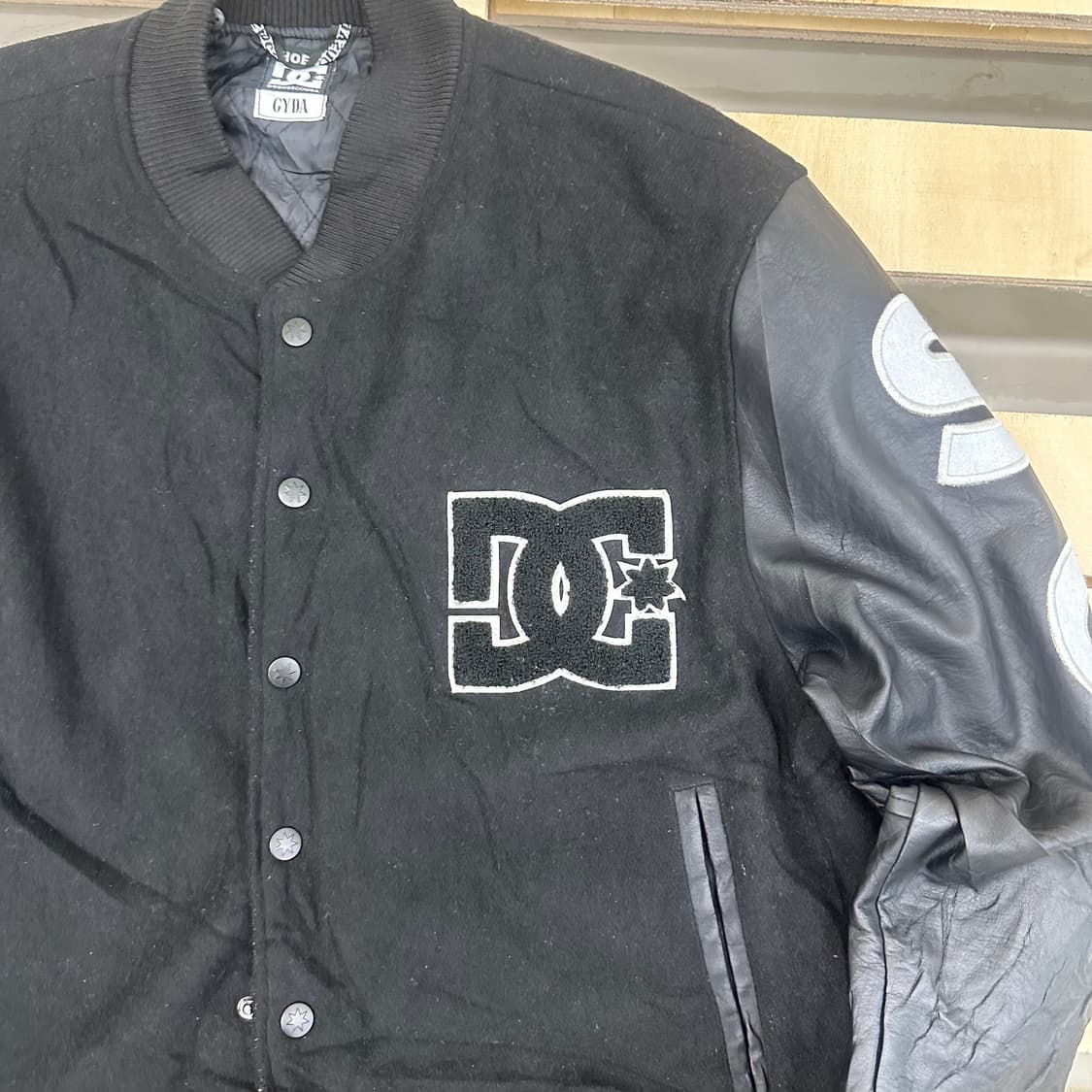 DC Shoes X GYDA 스타디움 자켓 상품이미지4