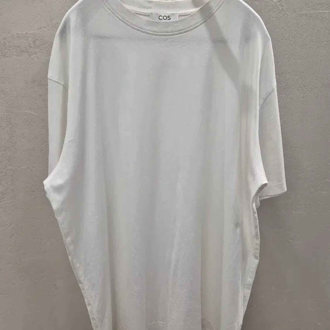 COS 오버사이즈 화이트 반팔 티셔츠 XL 상품이미지2