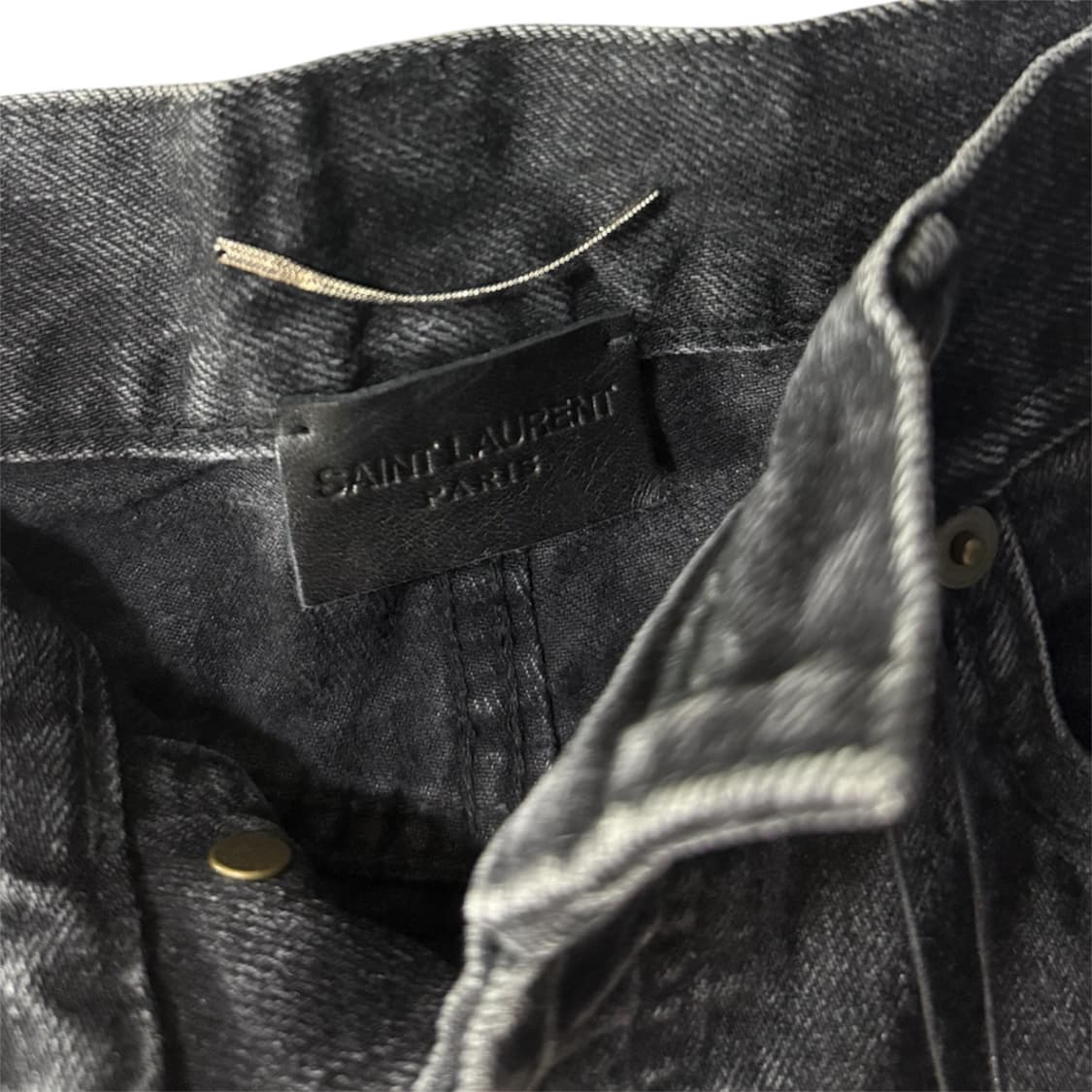 17aw 생로랑 흑청 크러쉬 데님 상품이미지6