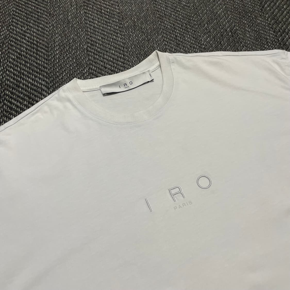 [XL]이로 로고 오버핏 반팔 상품이미지3