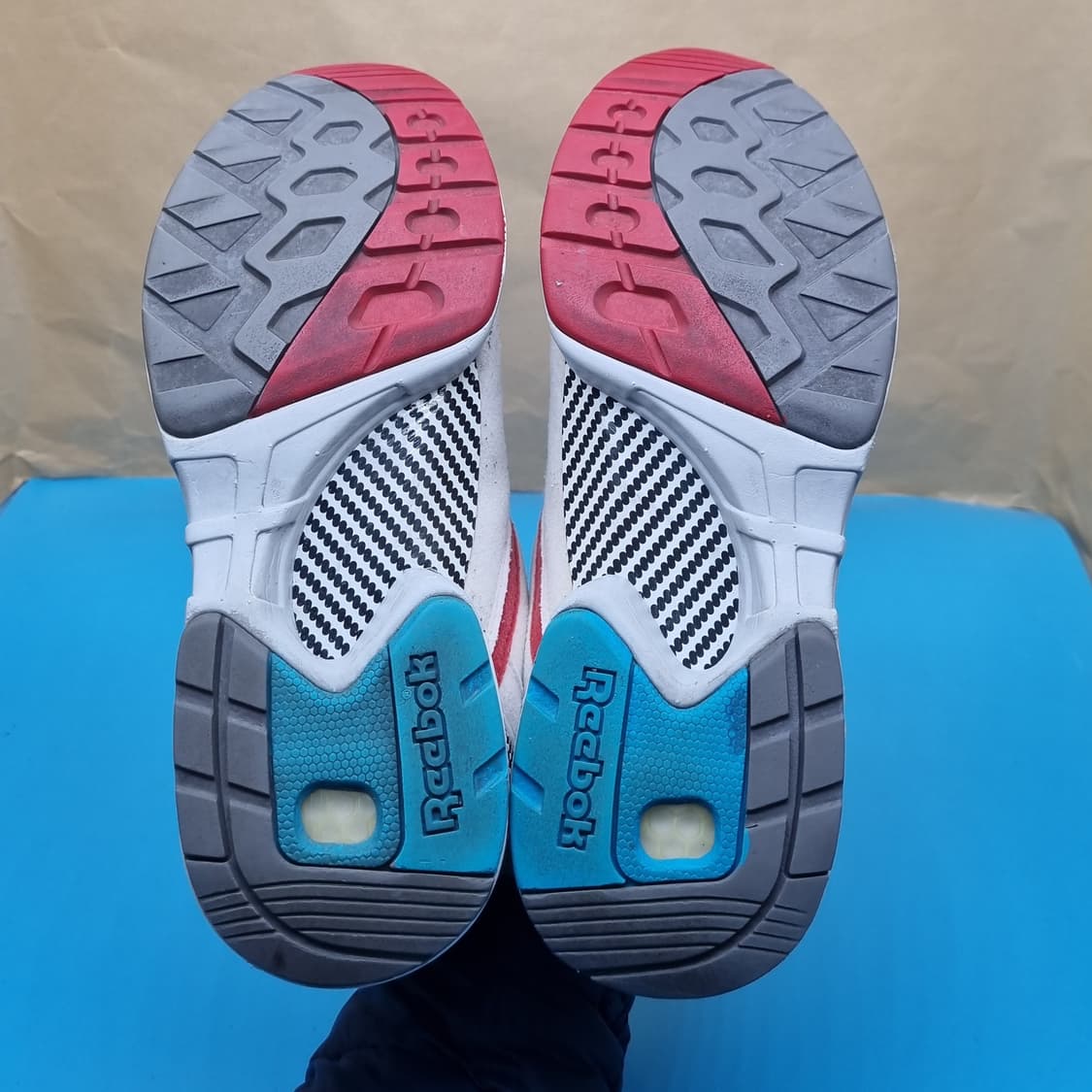 리복 펌프 그래프라이트 운동화270 상품이미지3