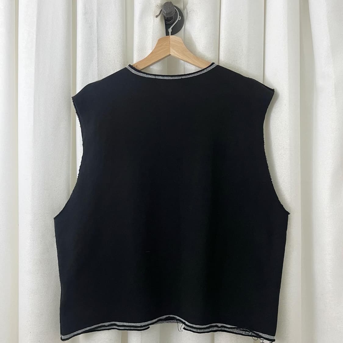 모어댄도프 블랙 코튼 베스트 상품이미지5