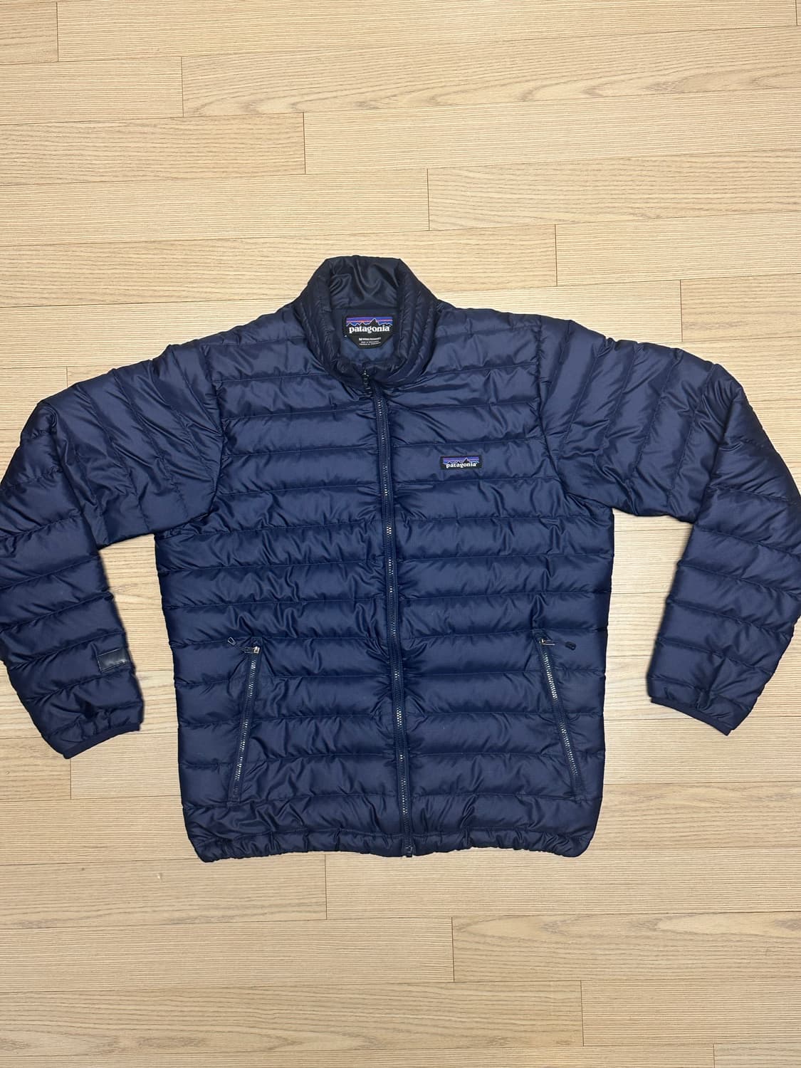(m)파타고니아 다운 스웨터 네이비 경량패딩 상품이미지3