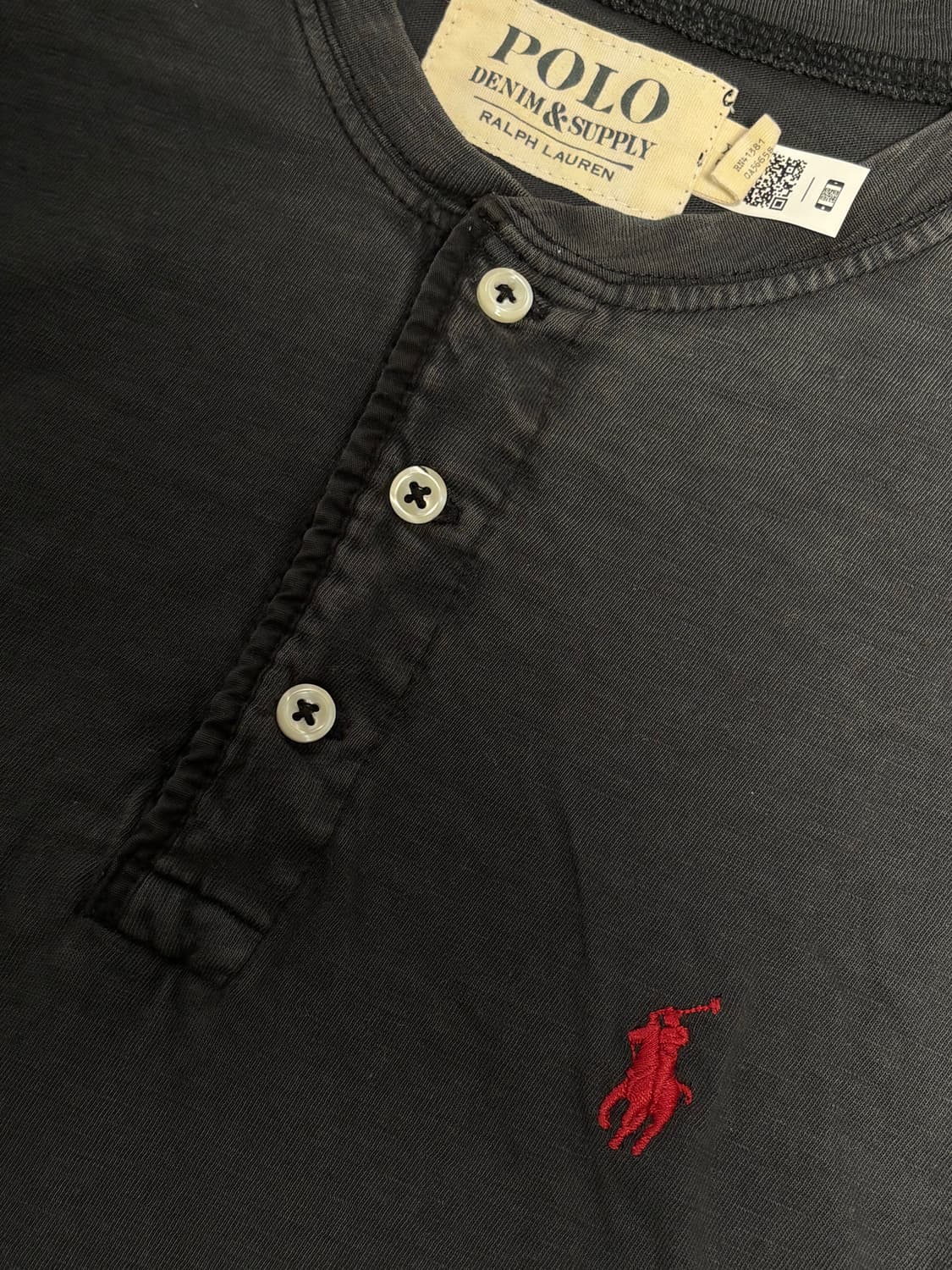 Polo DENIM&SUPPLY 가먼트다이 헨리넥 XS  상품이미지3