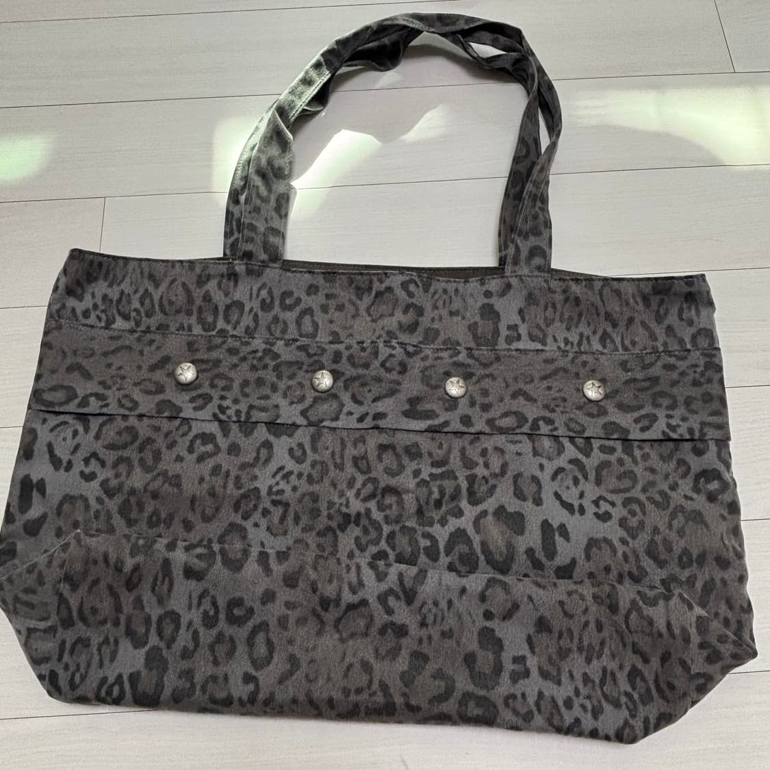 무료배송)러브컴플렉스 챠콜 레오파드 스타 스냅백 갸루 숄더백 상품이미지1
