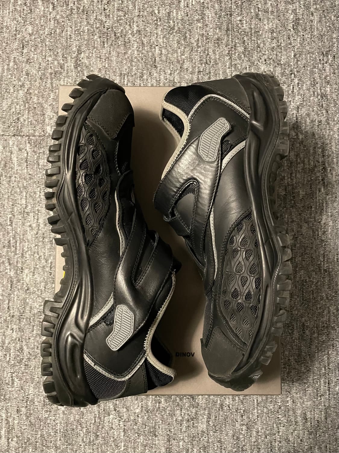 키코 코스타디노브 하크만 슈즈 카본 블랙 [45] 상품이미지3