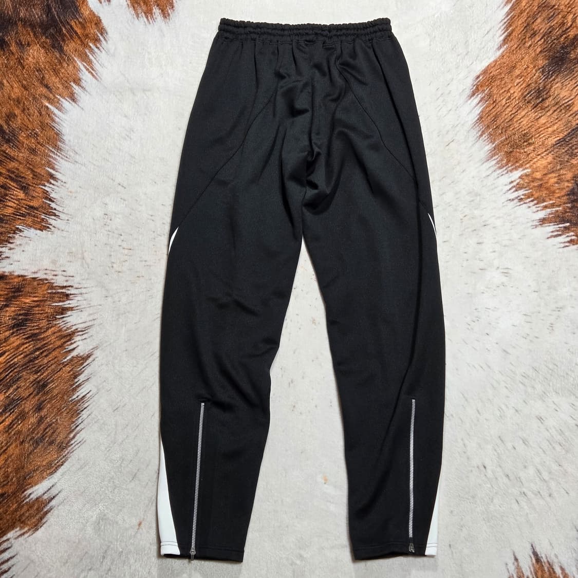 재팬 미즈노 블랙 트레이닝 팬츠 상품이미지4