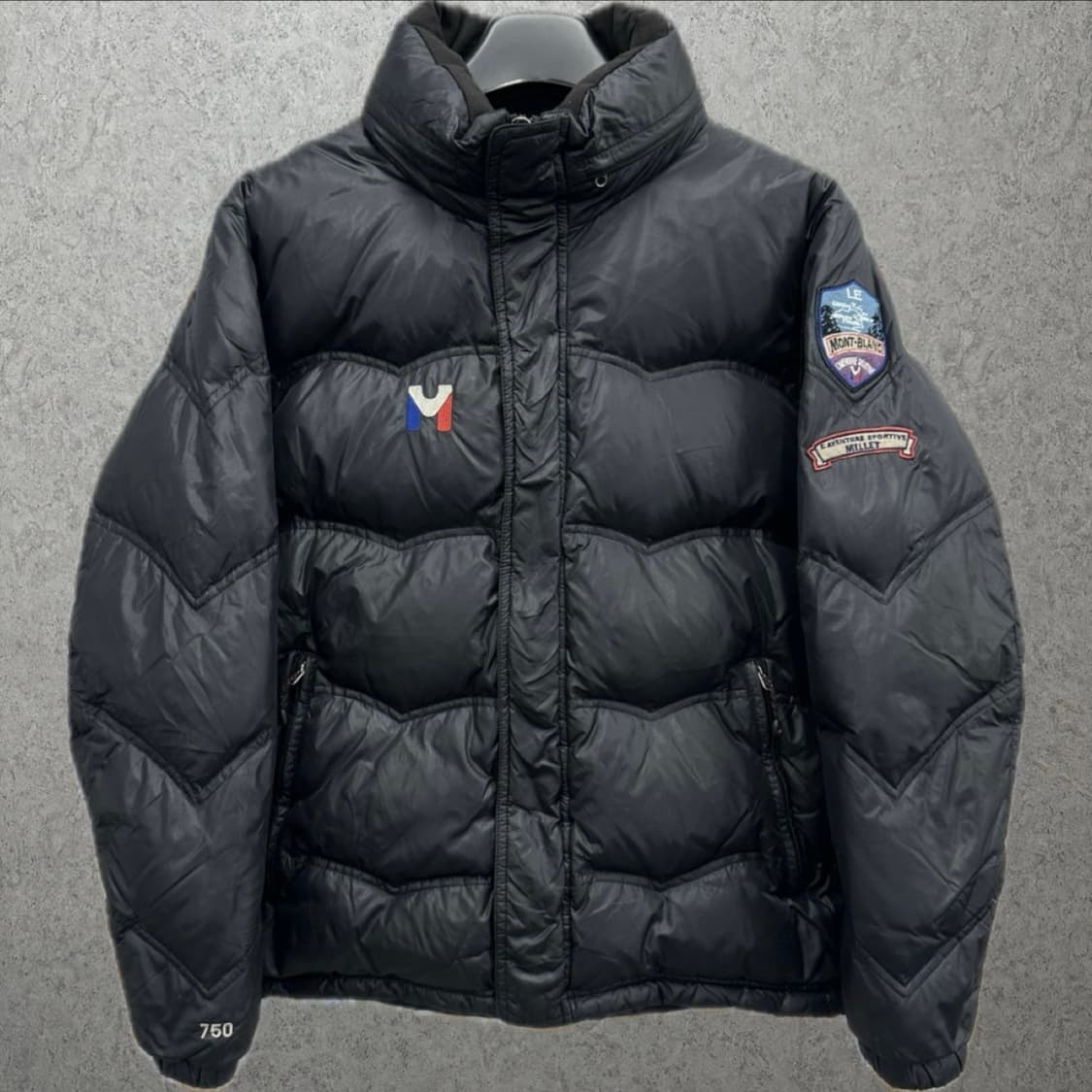 100 밀레 남자 덕다운 패딩 상품이미지1