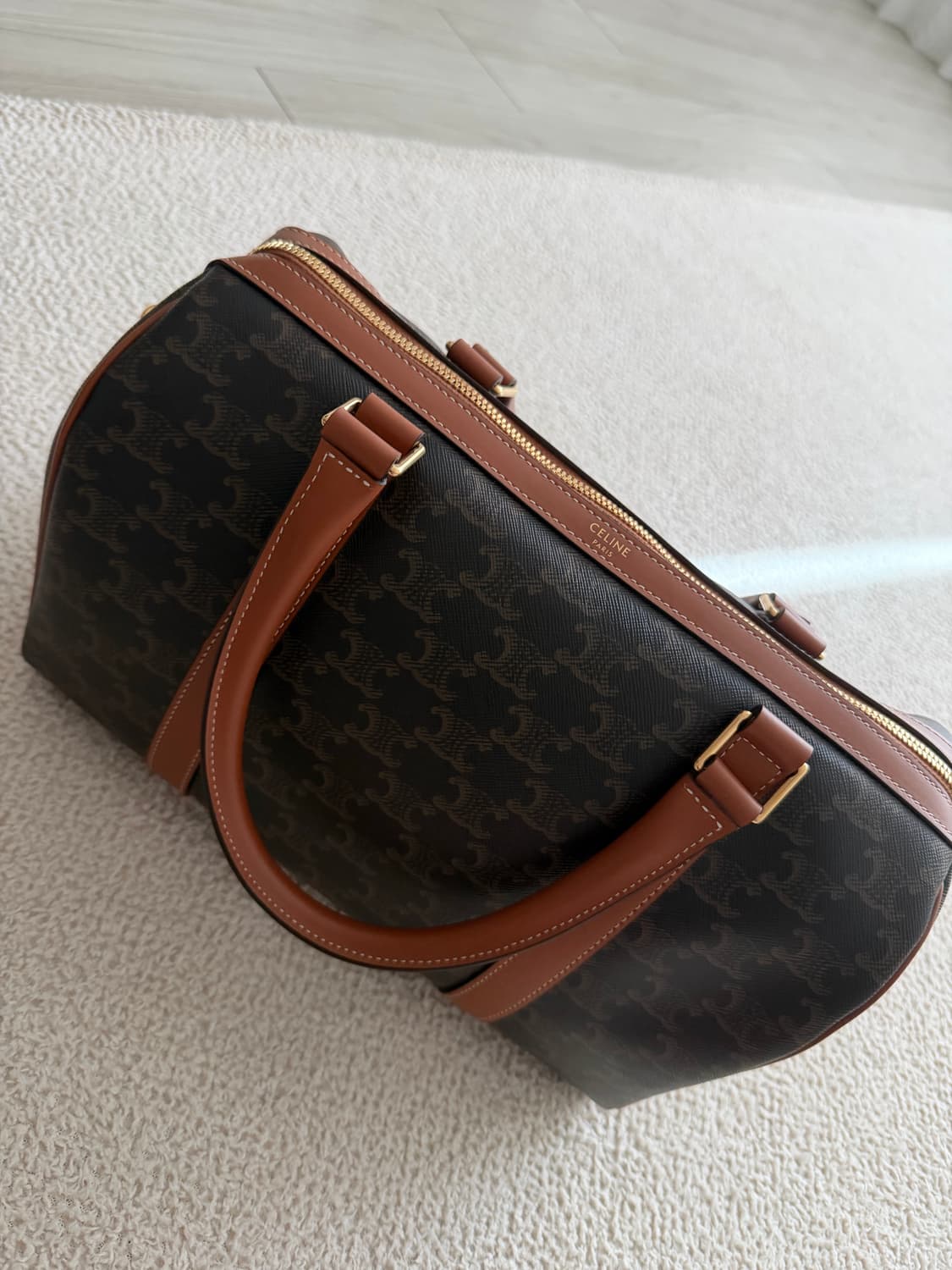 셀린느 보스턴백 미디움  상품이미지2