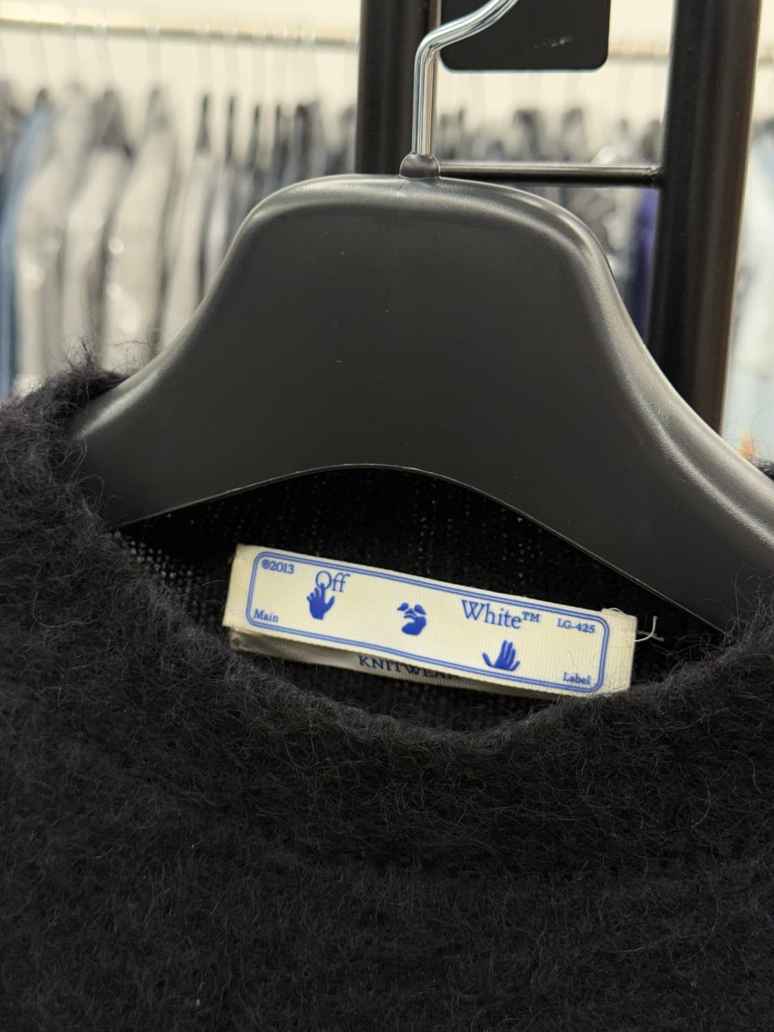 [S] 오프화이트 브러쉬 모헤어 니트 상품이미지4