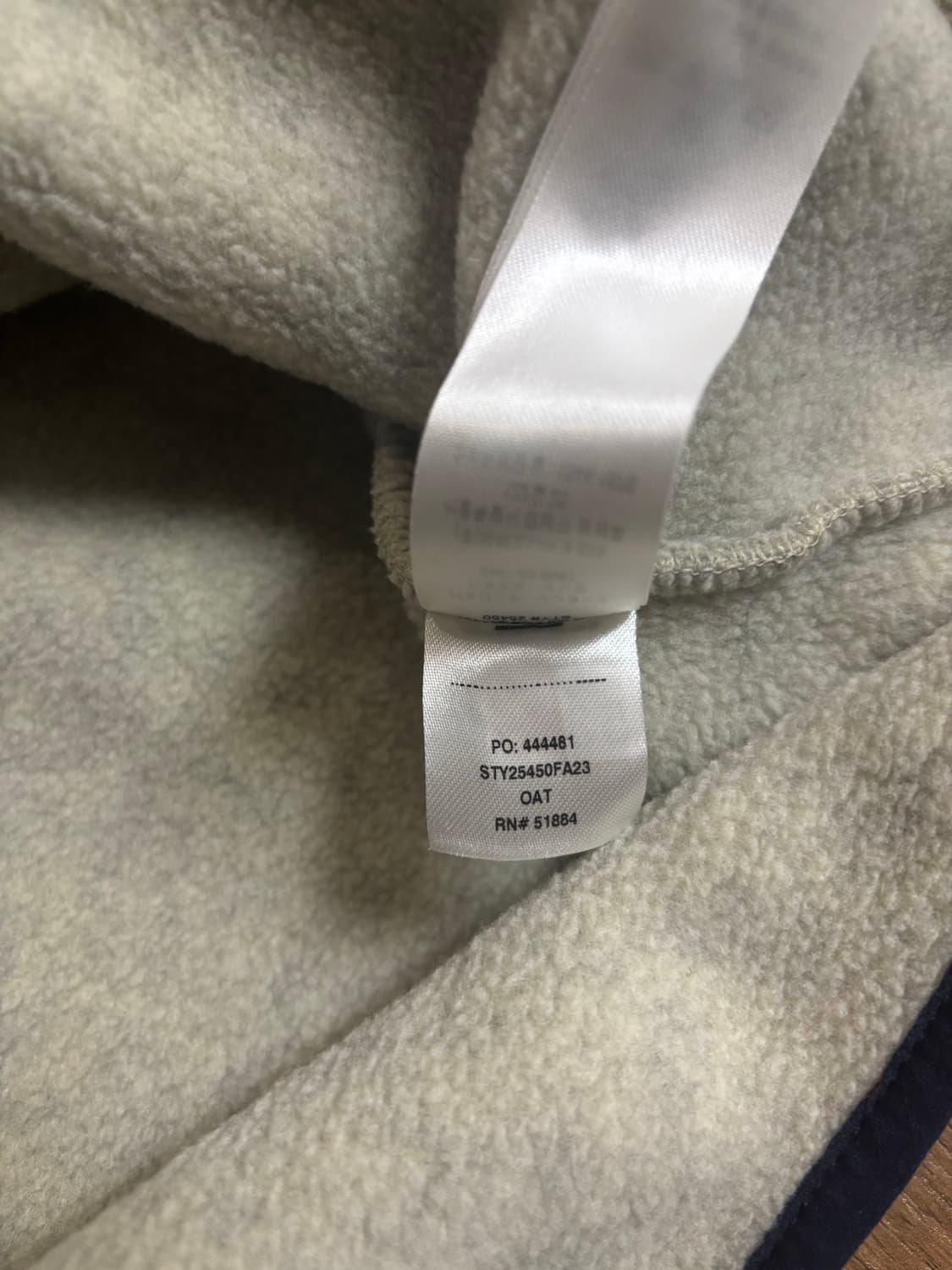 파타고니아 헤비웨이트 신칠라 오트밀 M사이즈 판매합니다. 상품이미지5