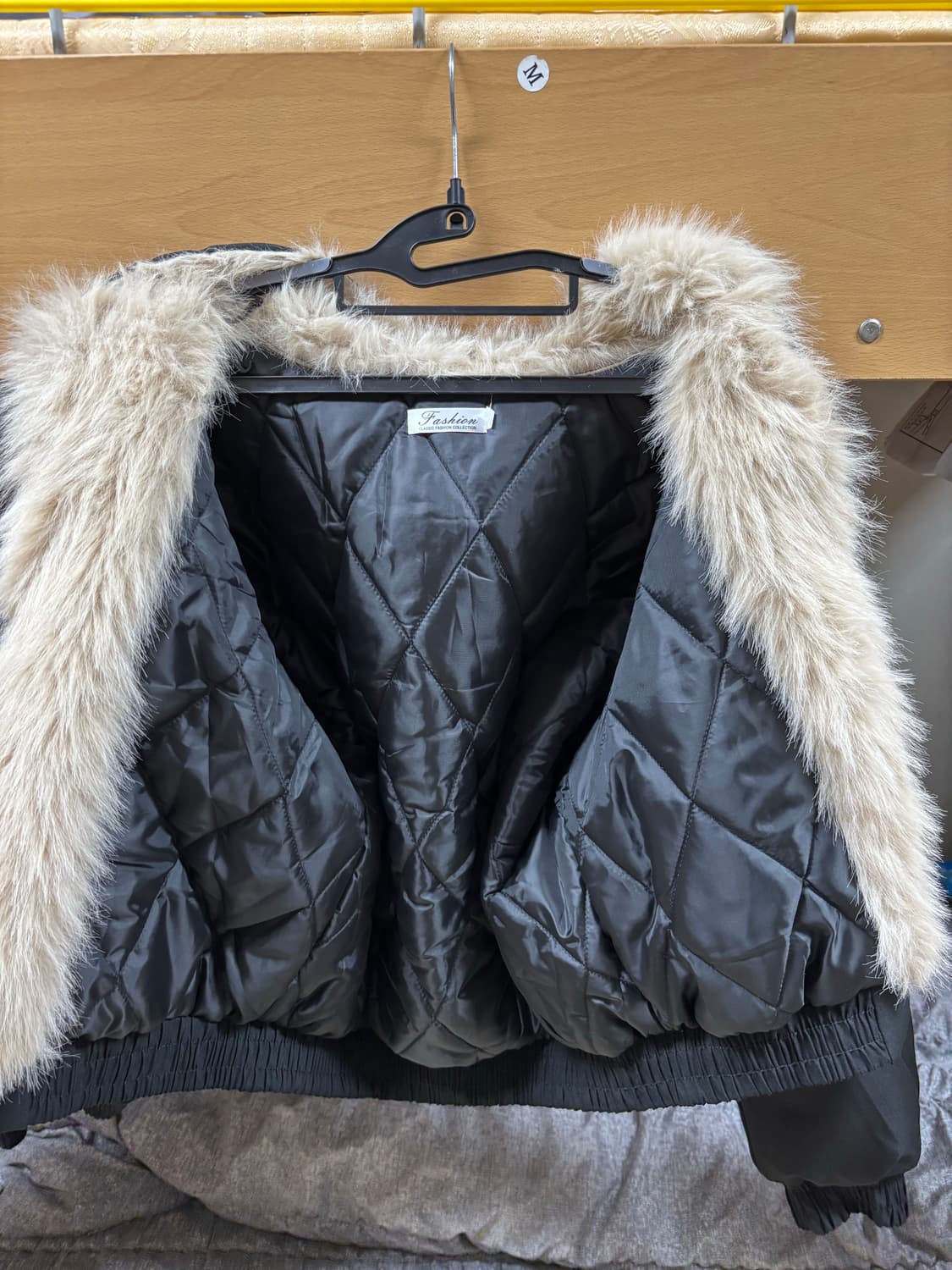 블랙 퍼후드 점퍼 패딩 상품이미지3