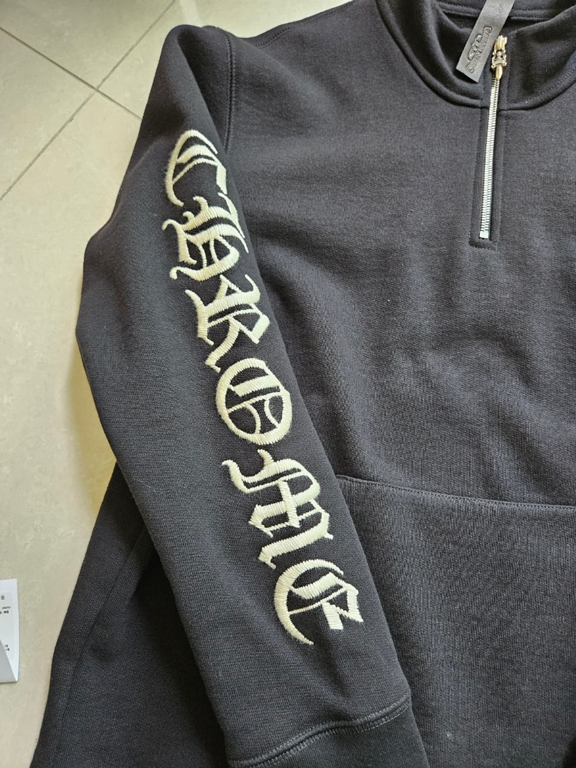 크롬하츠 vic 슬로라이드 자수 하프 집업 M 판매 상품이미지5