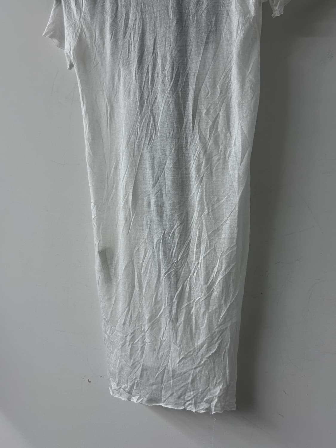 가레스 퓨 컷 아웃 그래픽 반팔 상품이미지7