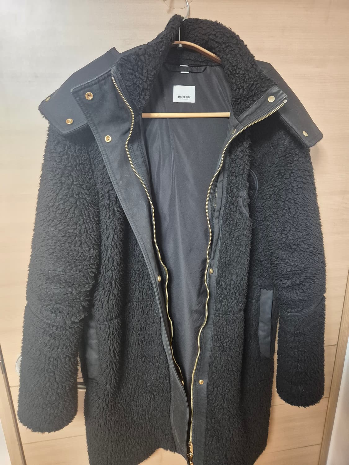 버버리 후디드 플리스 코트 상품이미지3