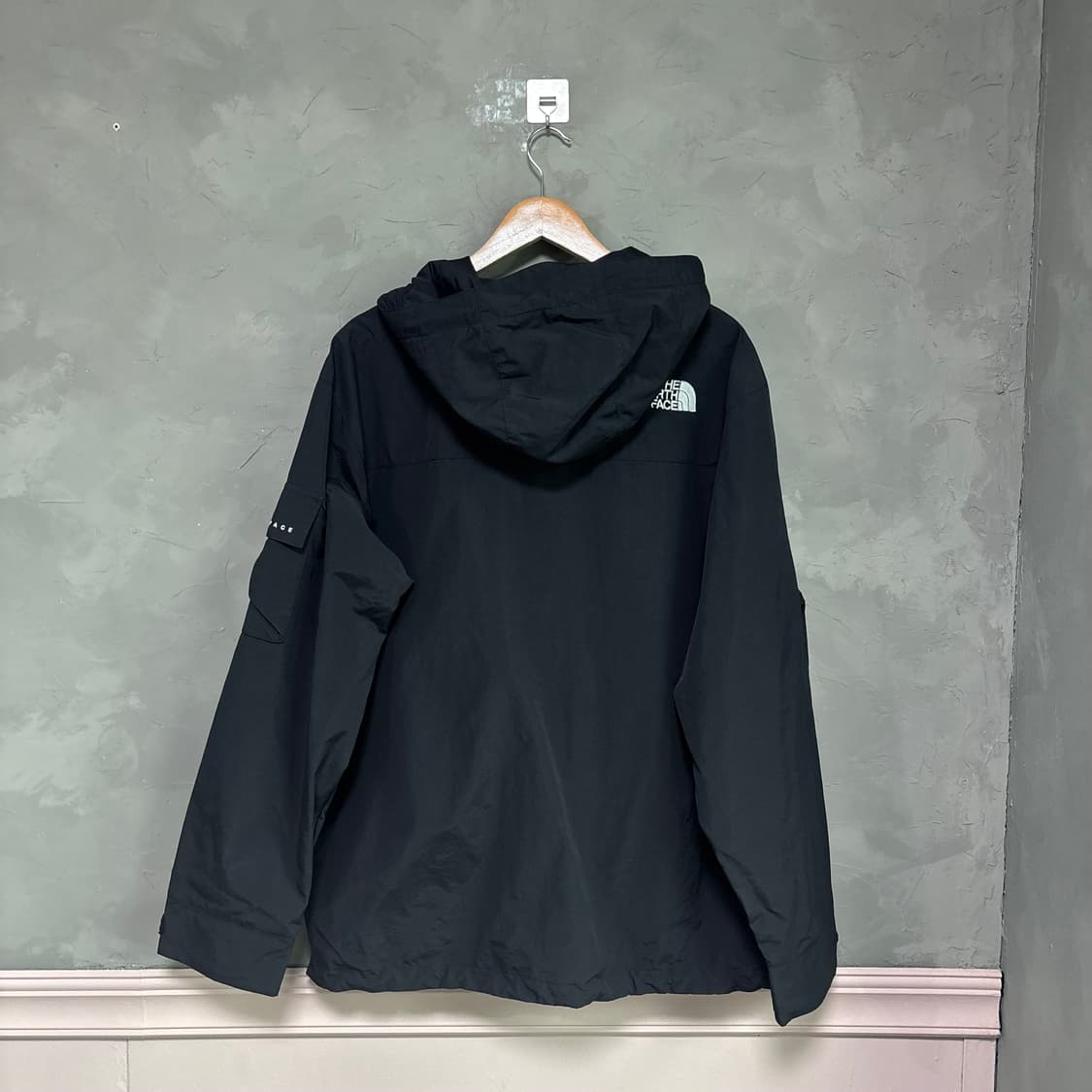 새상품 노스페이스 화이트 라벨 맨톤 자켓 바람막이 상품이미지4