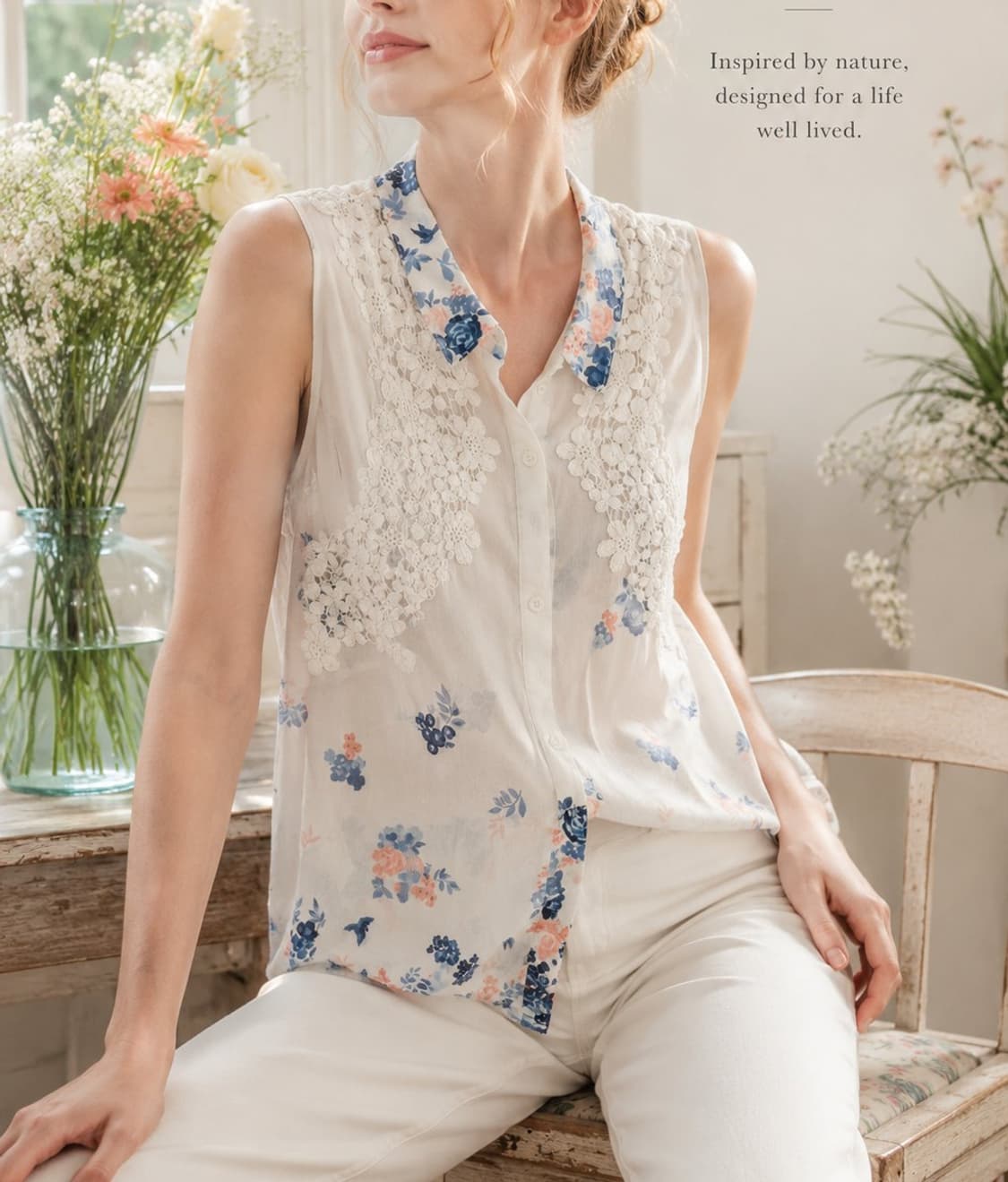 로라 애슐리(Laura Ashley) 플로럴 레이스 민소매 블라우스] 상품이미지3