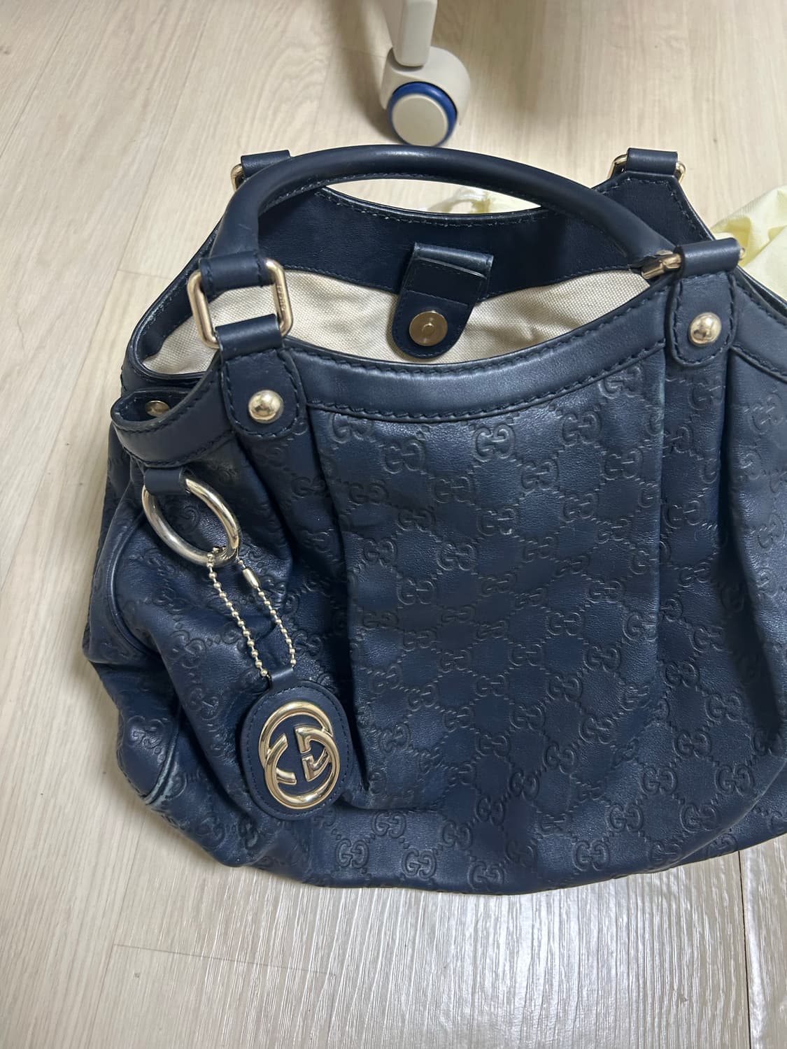 구찌 수키 구찌시마 토트백 211944 상품이미지1