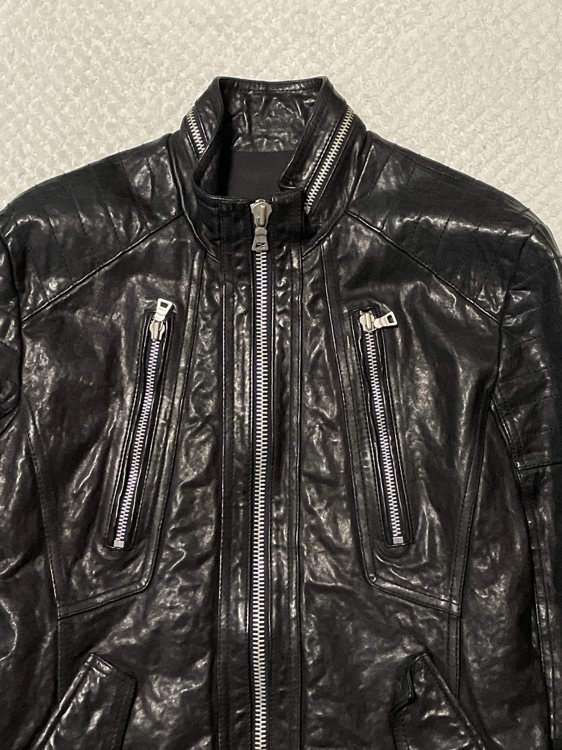 GUESS 웨스턴 무드 쉽스킨 양가죽 바이커 절개 레더 자켓 상품이미지3