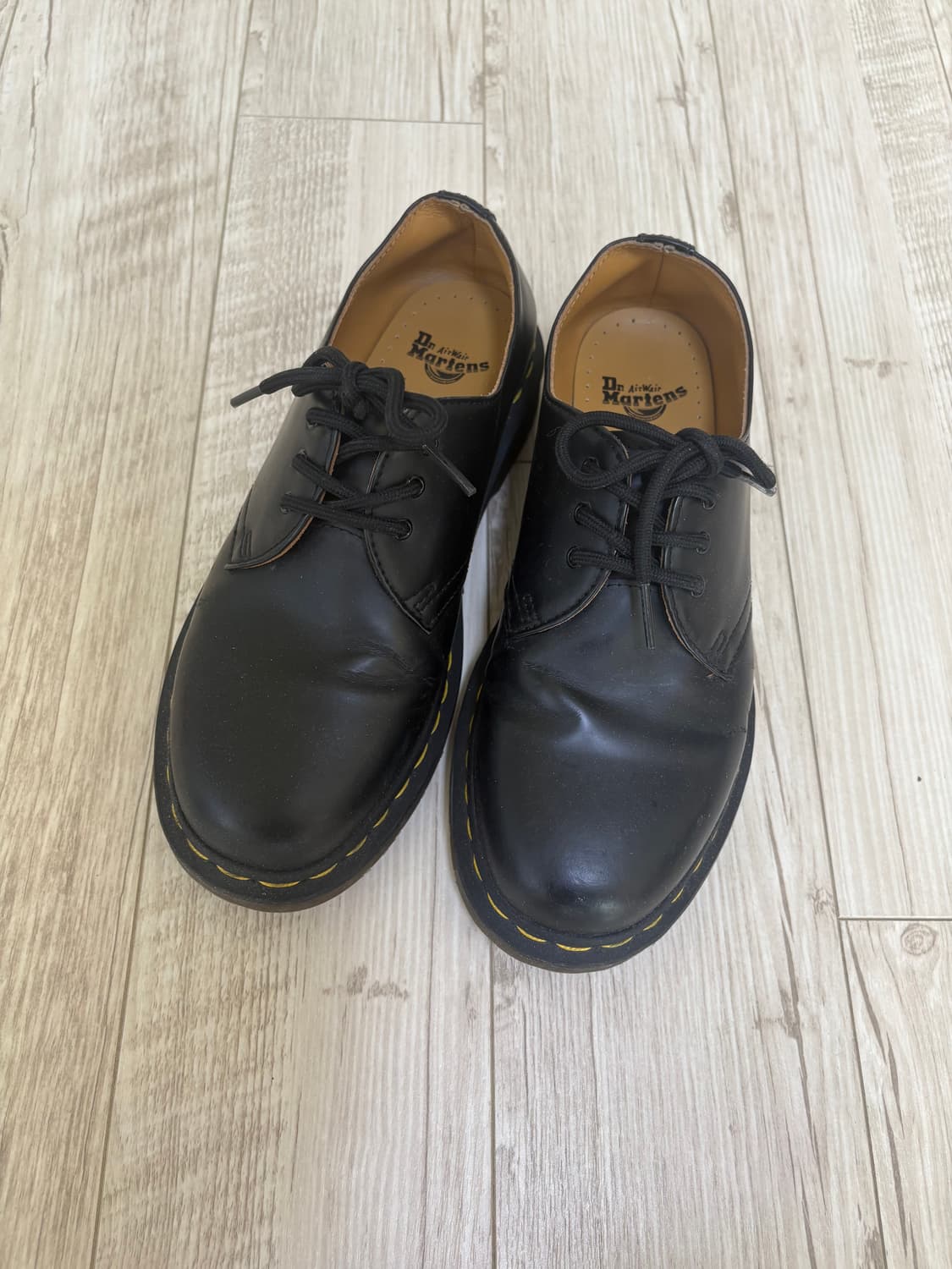 닥터마틴 1461 3홀 스무스 240 상품이미지1