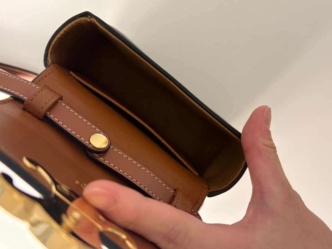 셀린느 미니 클로드 트리옹프 캔버스 백 상품이미지6