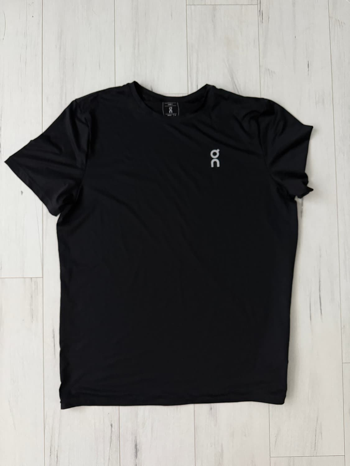 온러닝 코어 t-shirt 상품이미지3
