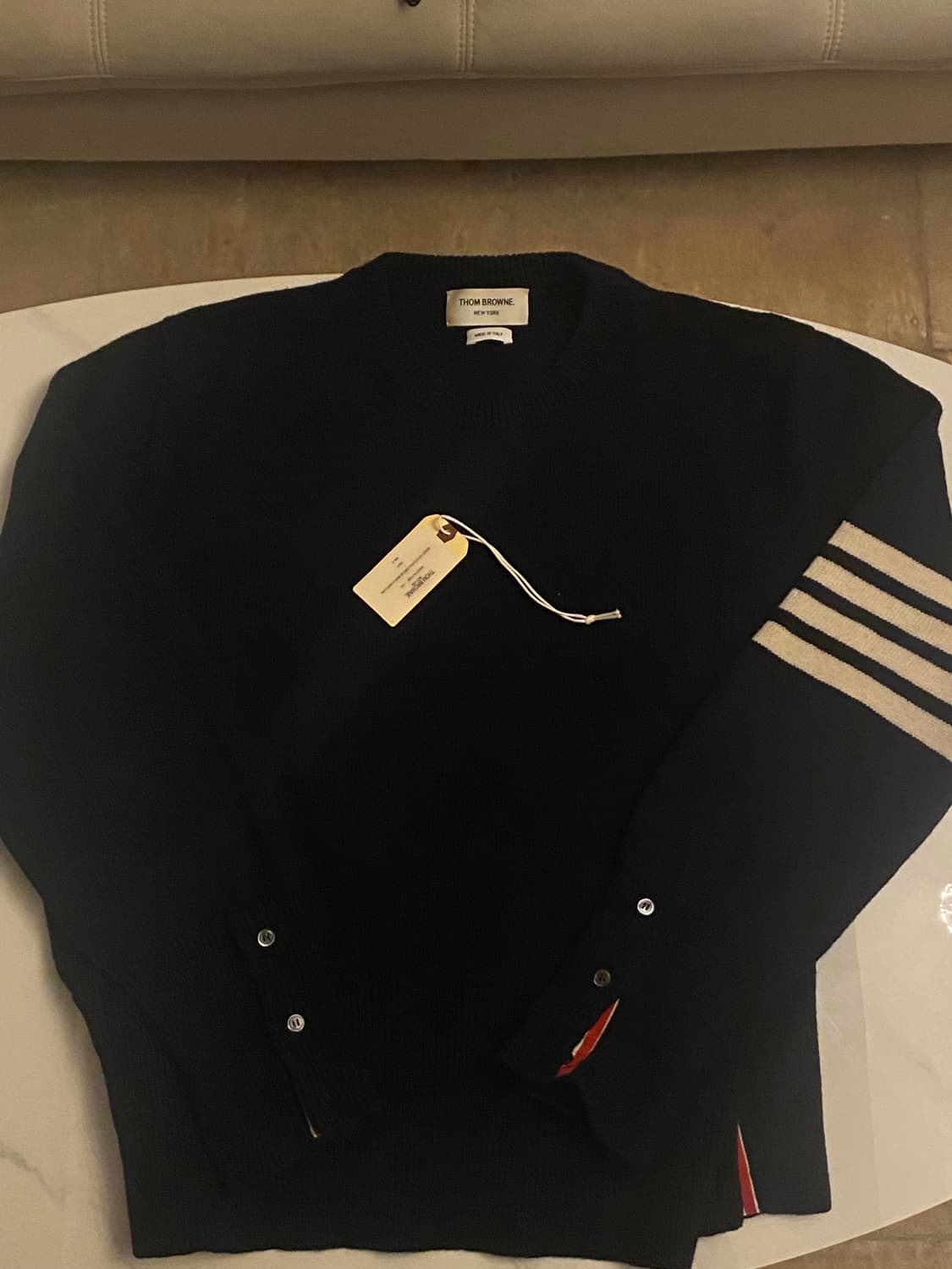 [정품] 톰브라운 밀라노 스티치 암밴드 울 니트 5 사이즈 상품이미지1