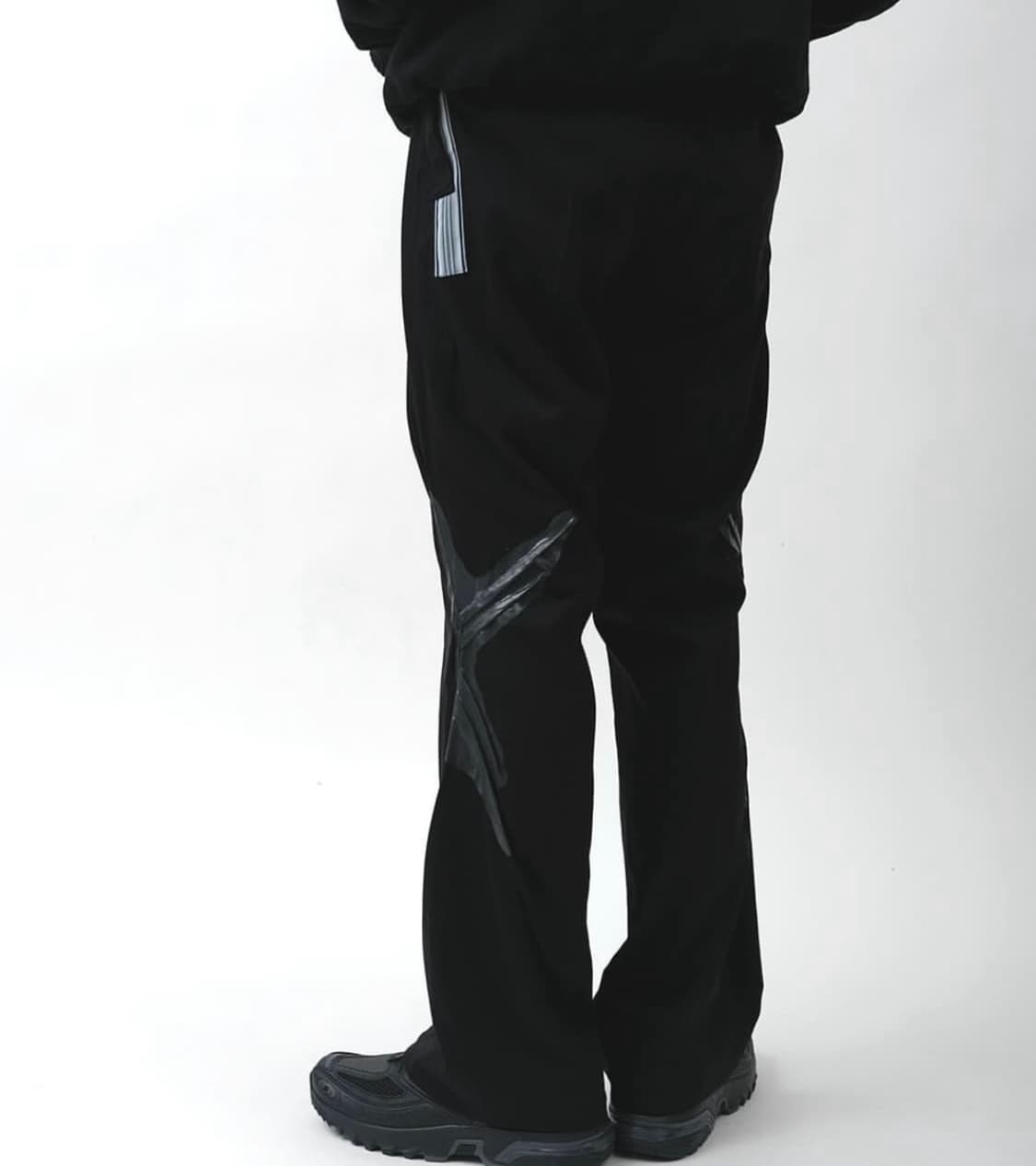 키코 코스타디노브 25SS ALEC K 다트 저지 트라우저 상품이미지1