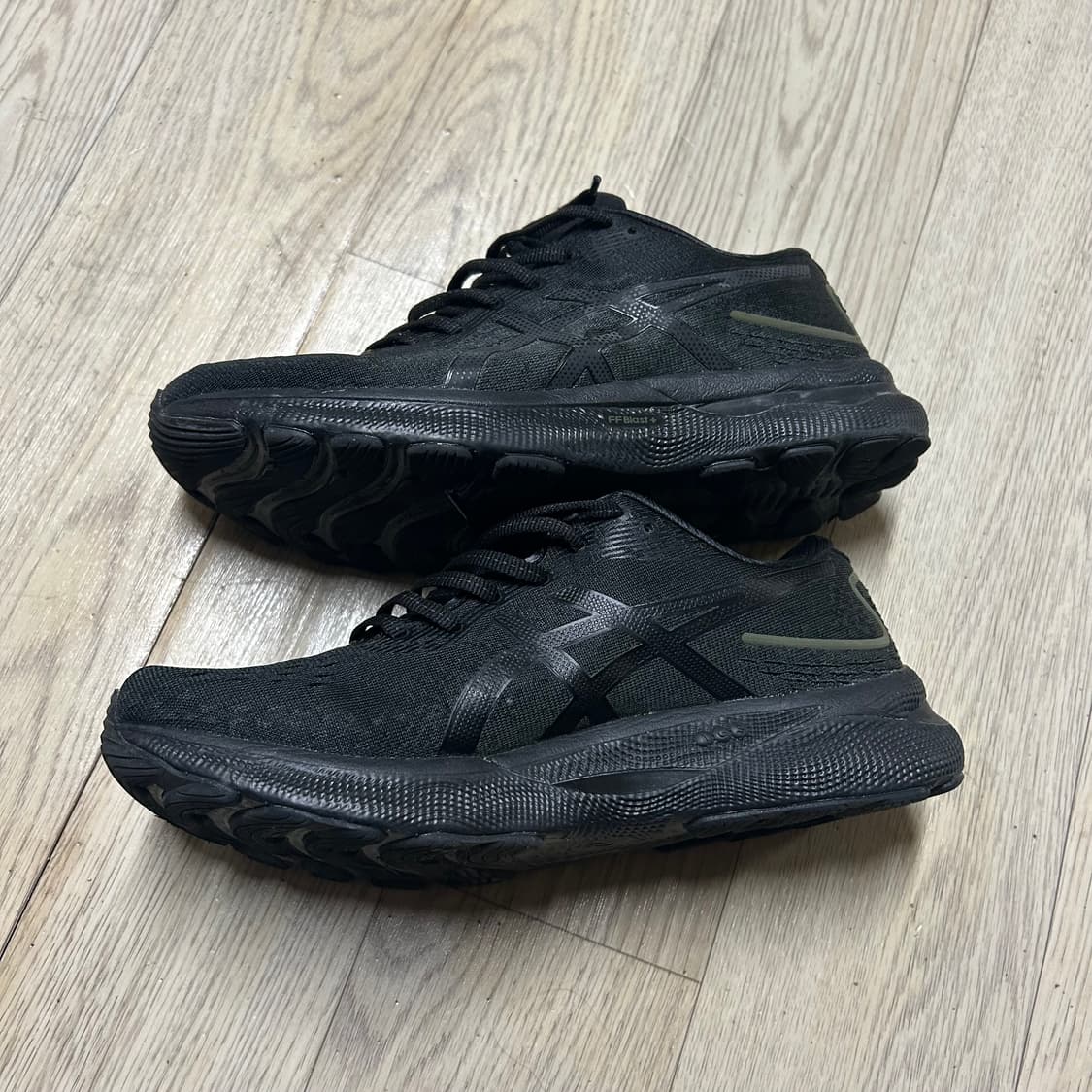 아식스 젤 님버스24 올블랙 260 상품이미지6