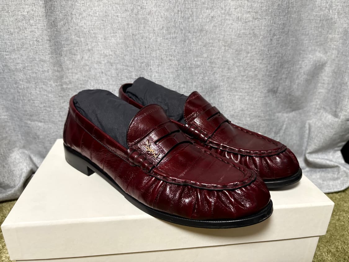 생로랑 25fw 일 스킨 페니로퍼 (풀구성)43 상품이미지3